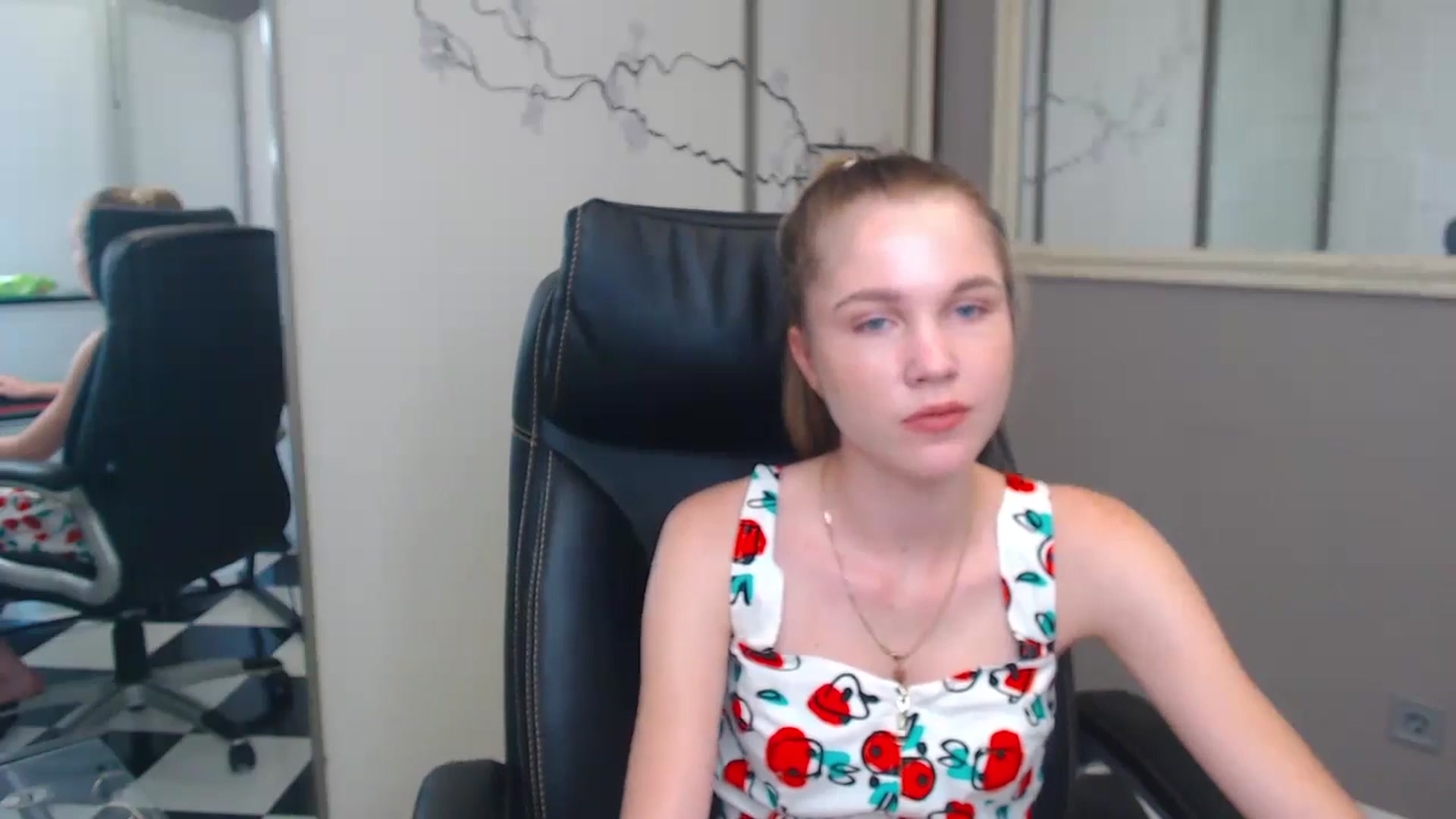 Gallery image thumbnail from Kate_Lewiss's myfreecams stream on, 06/05/2024, 11:02 image 8 of 20