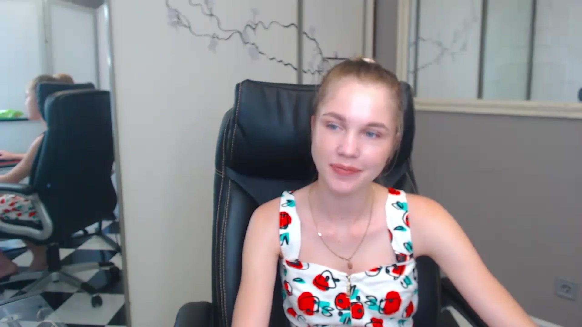 Gallery image thumbnail from Kate_Lewiss's myfreecams stream on, 06/05/2024, 11:02 image 20 of 20