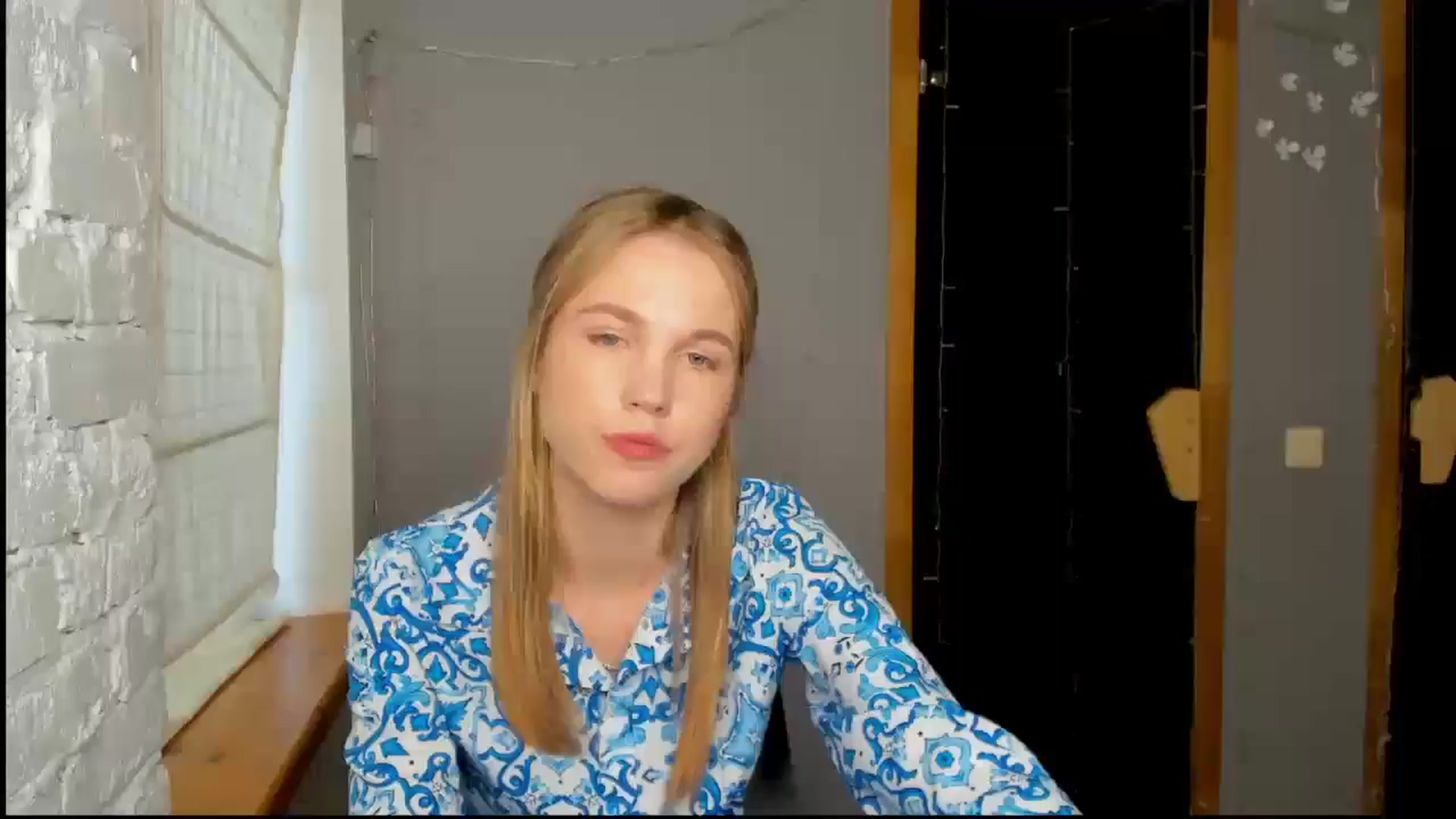 Gallery image thumbnail from Kate_Lewiss's myfreecams stream on, 06/06/2024, 16:01 image 7 of 20
