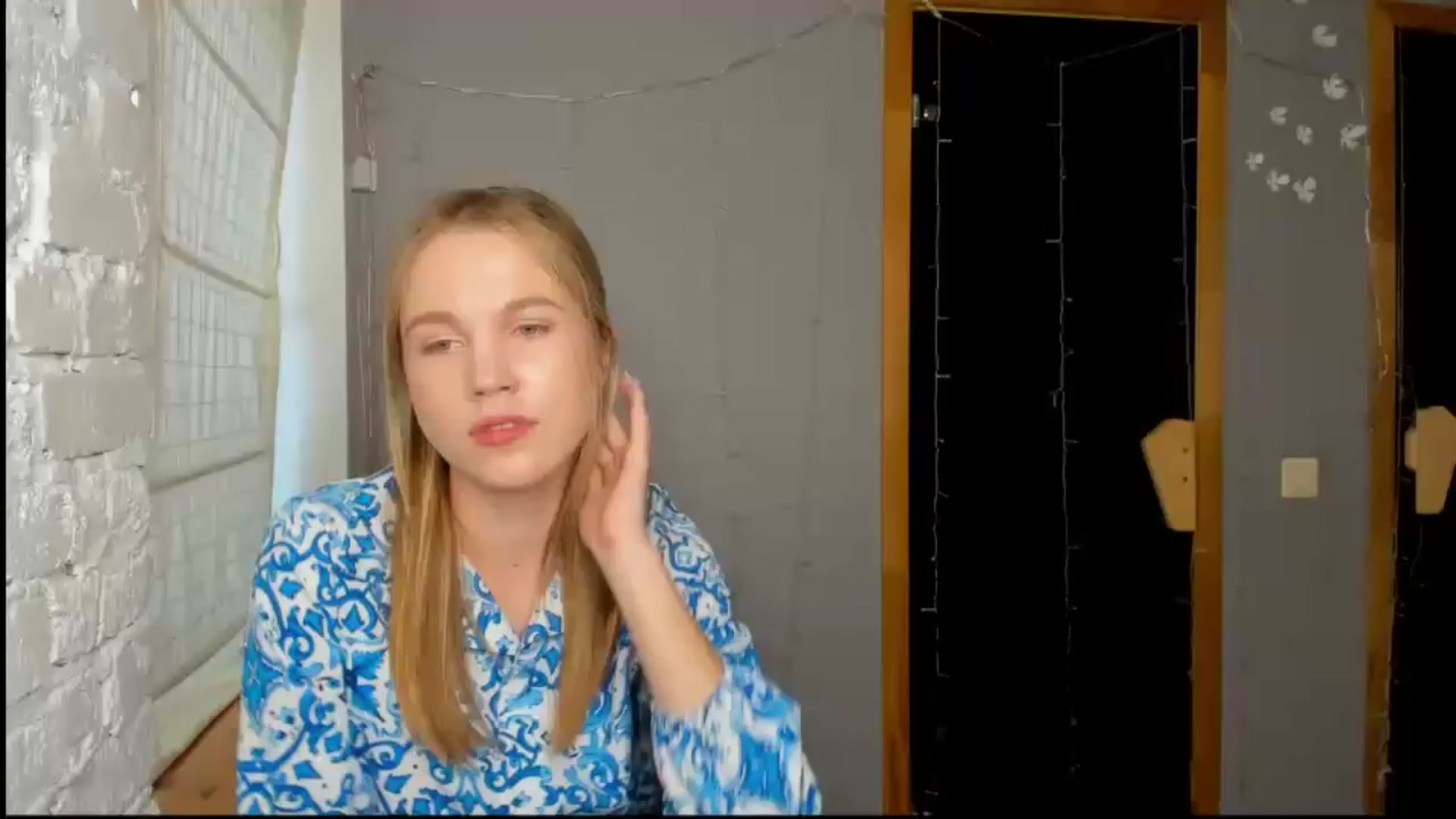 Gallery image thumbnail from Kate_Lewiss's myfreecams stream on, 06/06/2024, 16:01 image 10 of 20