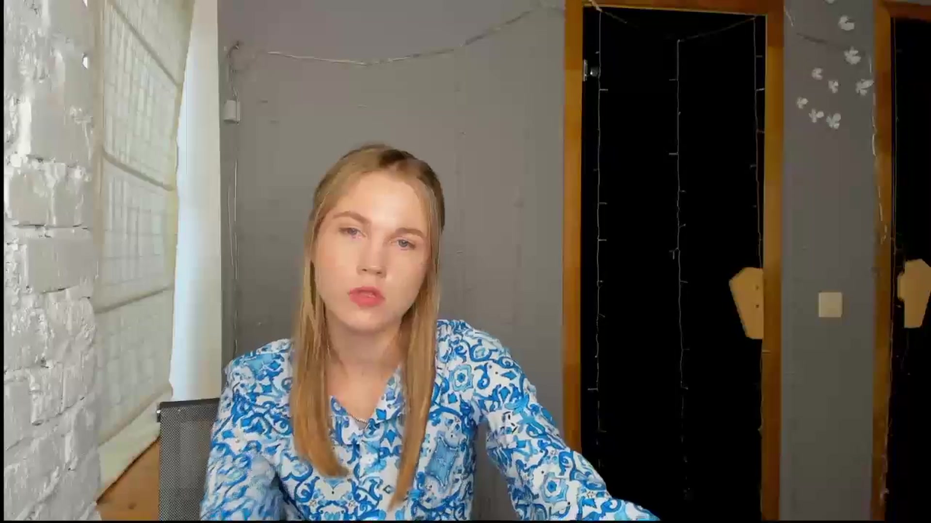 Gallery image thumbnail from Kate_Lewiss's myfreecams stream on, 06/06/2024, 16:01 image 17 of 20