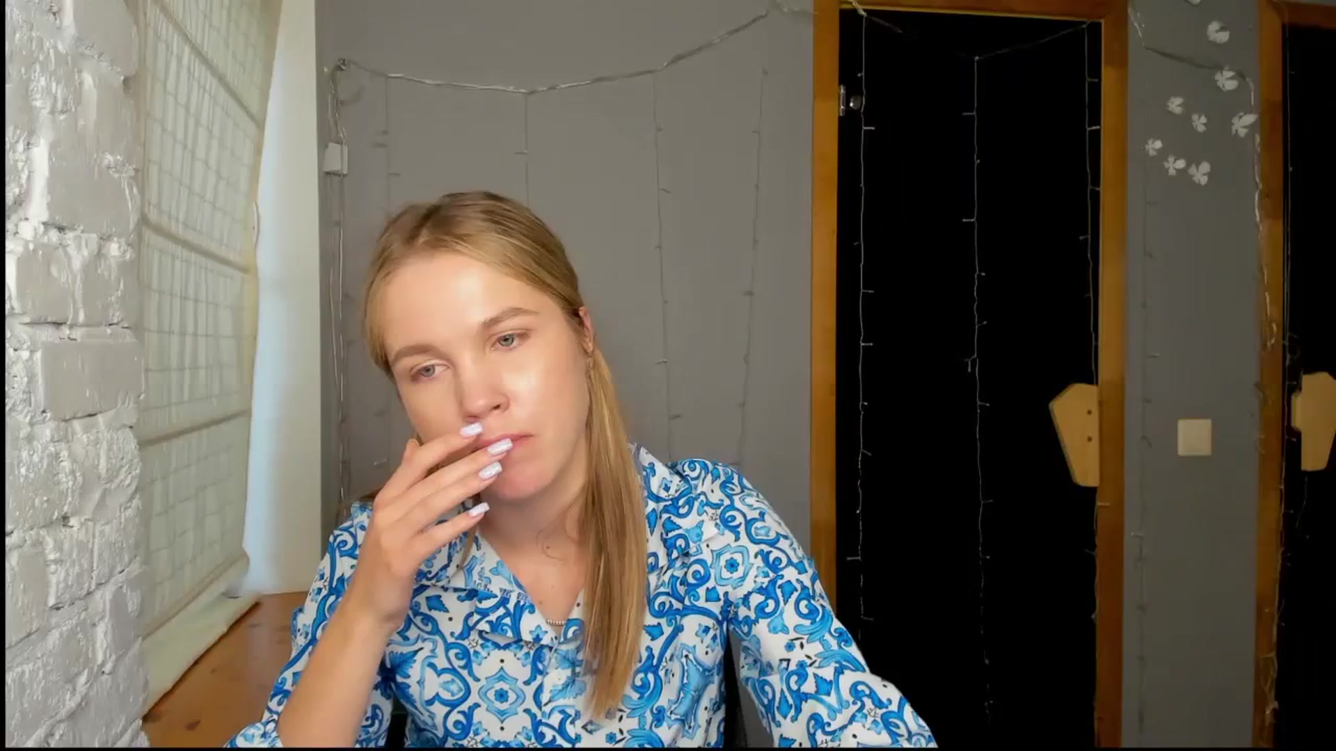 Gallery image thumbnail from Kate_Lewiss's myfreecams stream on, 06/06/2024, 16:39 image 13 of 20