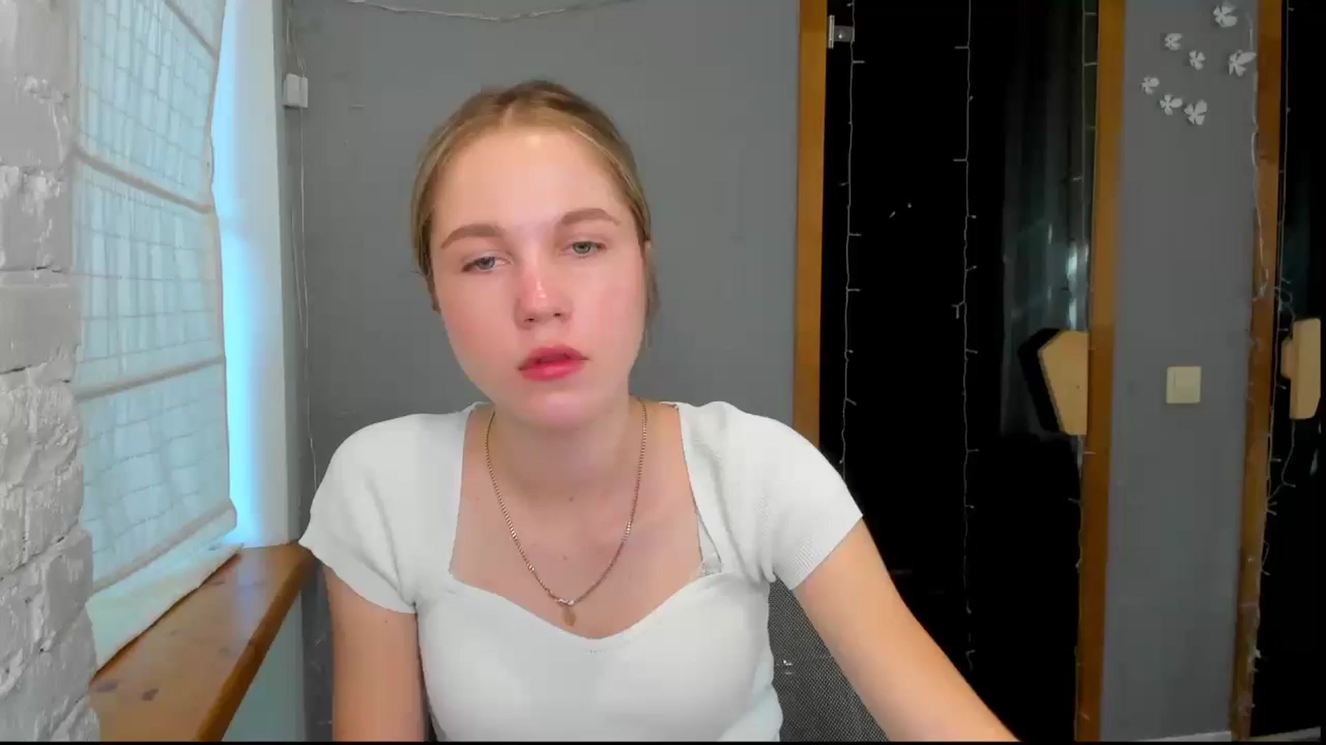 Gallery image thumbnail from Kate_Lewiss's myfreecams stream on, 06/09/2024, 06:07 image 6 of 20