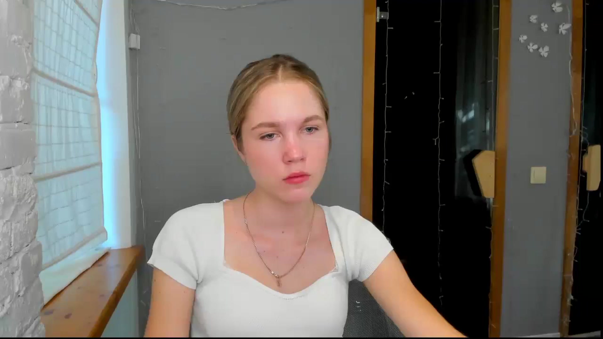Gallery image thumbnail from Kate_Lewiss's myfreecams stream on, 06/09/2024, 06:07 image 11 of 20