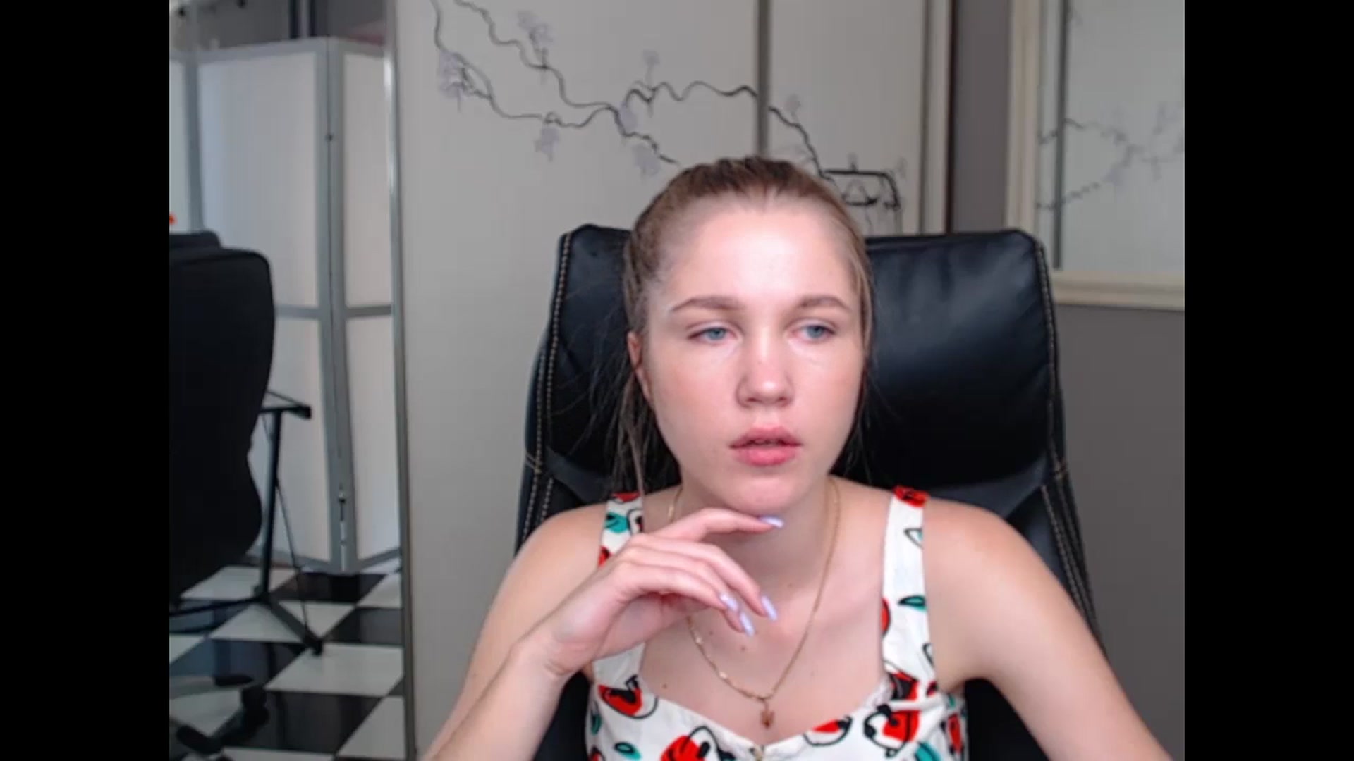 Gallery image thumbnail from Kate_Lewiss's myfreecams stream on, 06/10/2024, 06:37 image 8 of 20