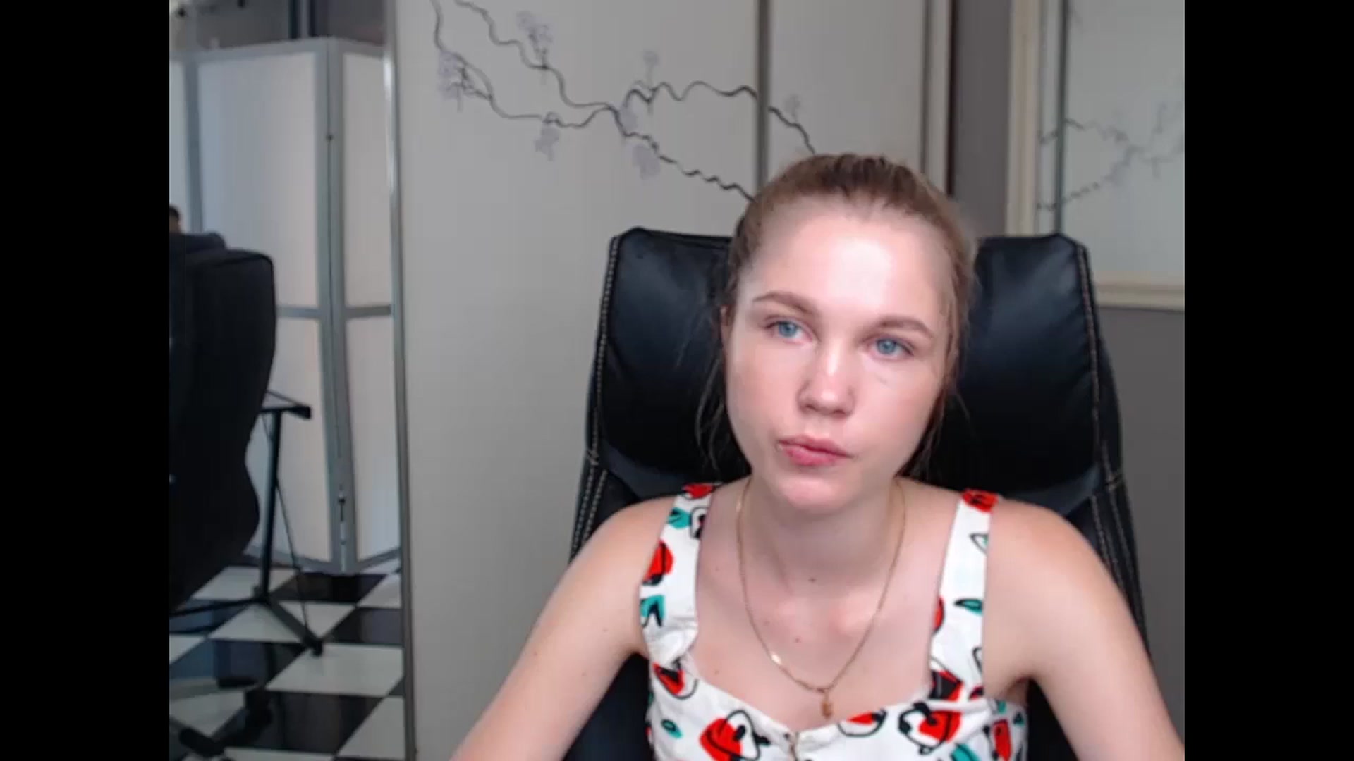 Gallery image thumbnail from Kate_Lewiss's myfreecams stream on, 06/10/2024, 07:22 image 2 of 20