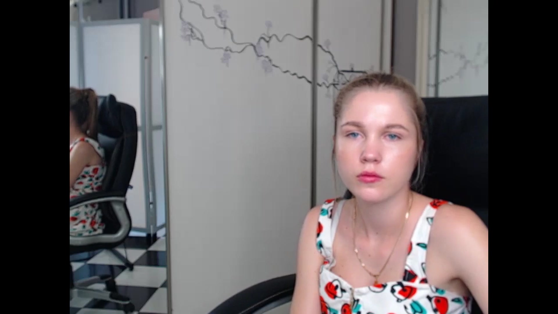 Gallery image thumbnail from Kate_Lewiss's myfreecams stream on, 06/10/2024, 10:26 image 16 of 20