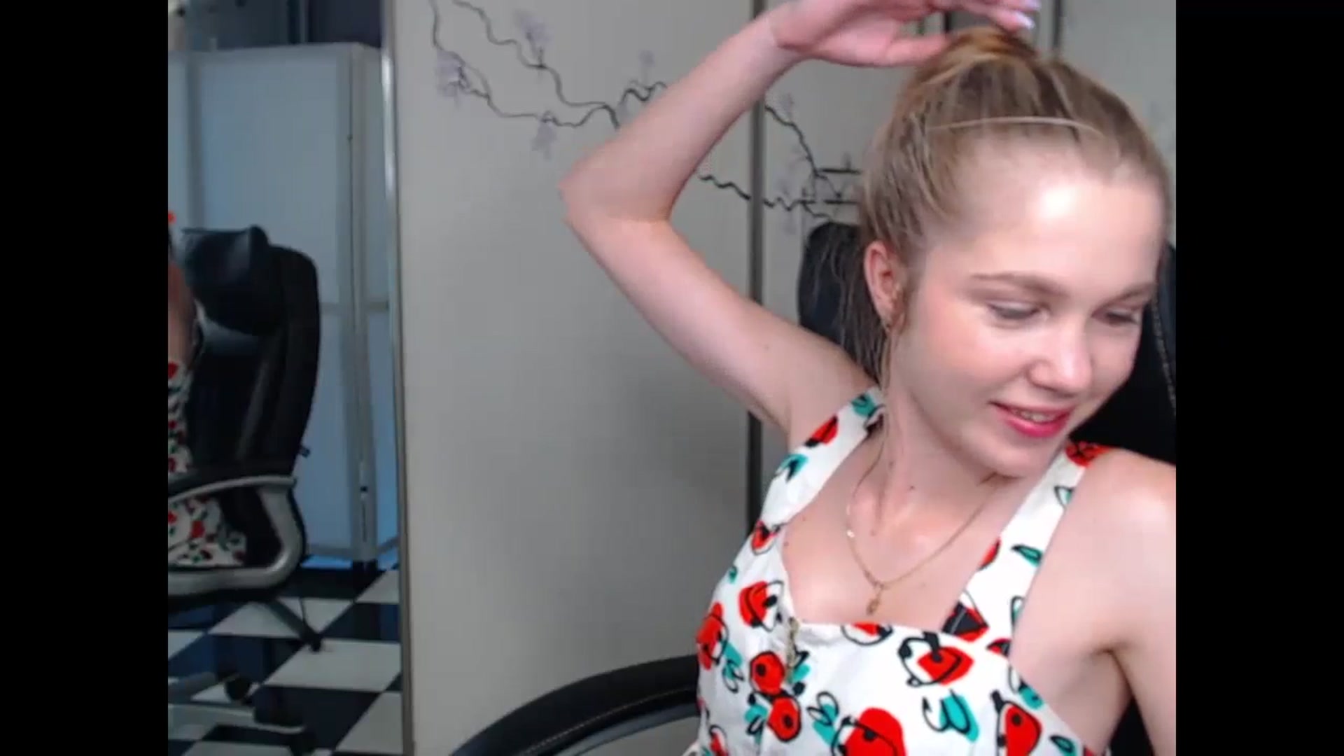 Gallery image thumbnail from Kate_Lewiss's myfreecams stream on, 06/10/2024, 10:26 image 7 of 20