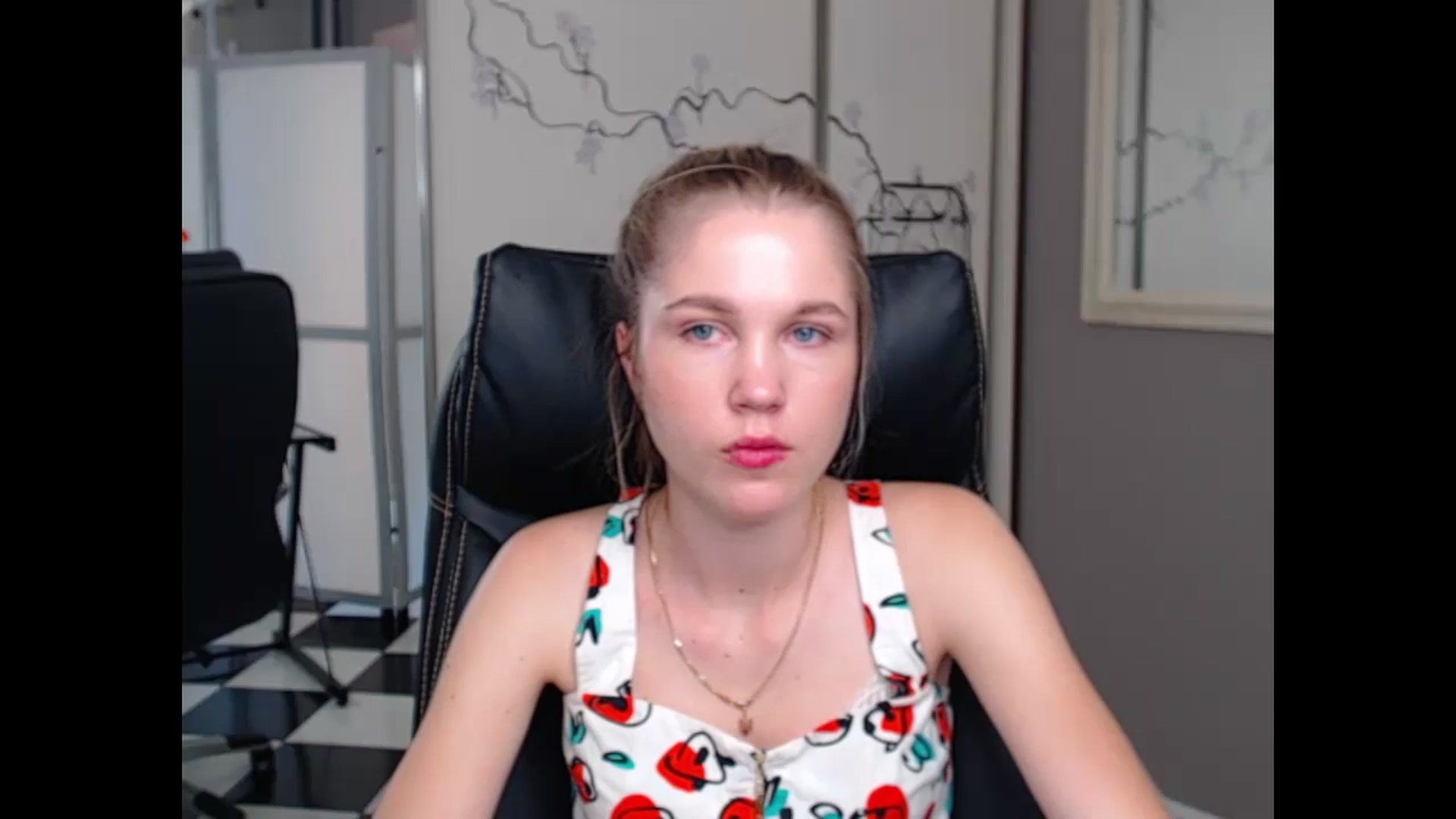 Gallery image thumbnail from Kate_Lewiss's myfreecams stream on, 06/10/2024, 10:26 image 13 of 20