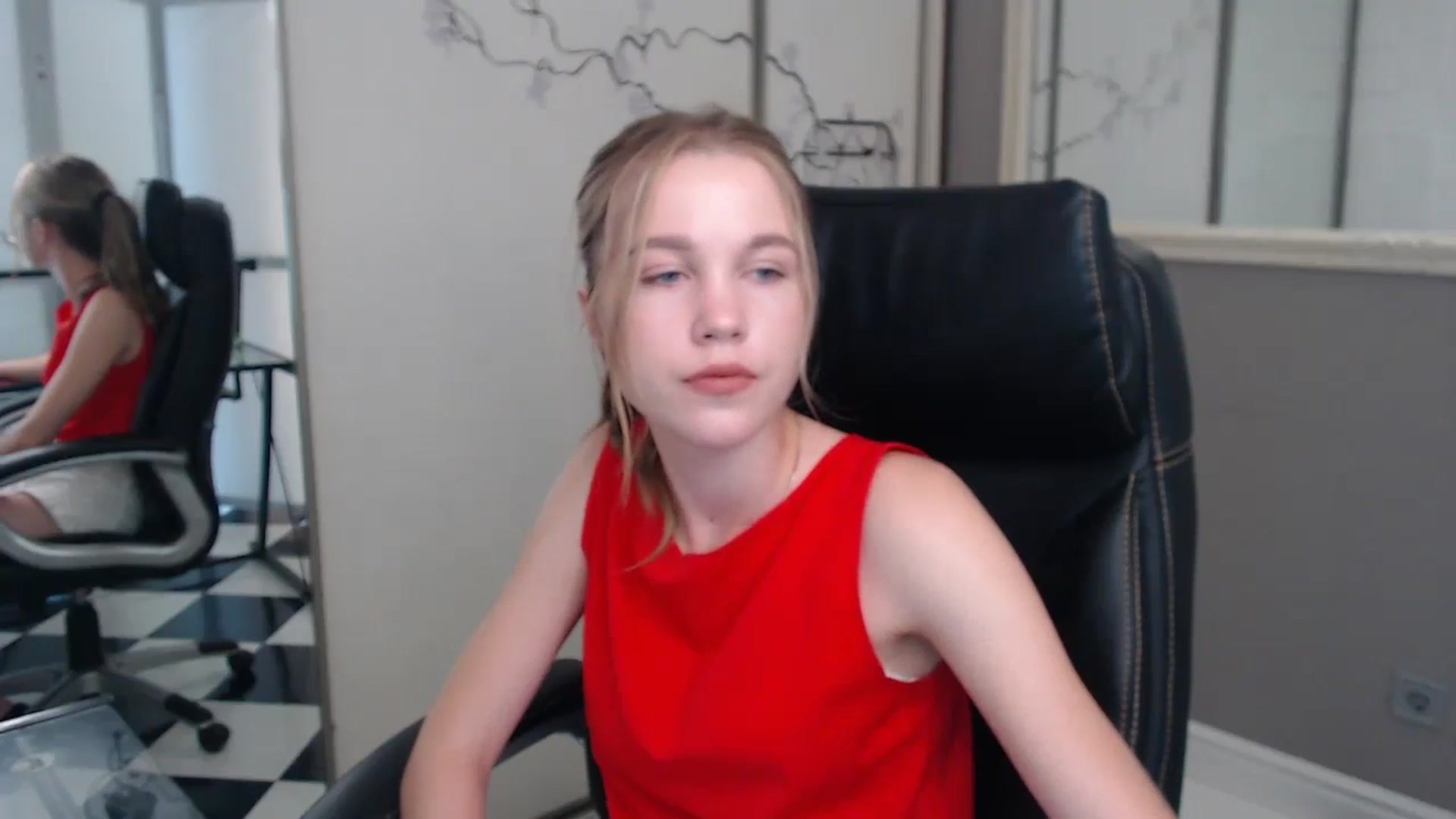 Gallery image thumbnail from Kate_Lewiss's myfreecams stream on, 06/11/2024, 08:23 image 10 of 20