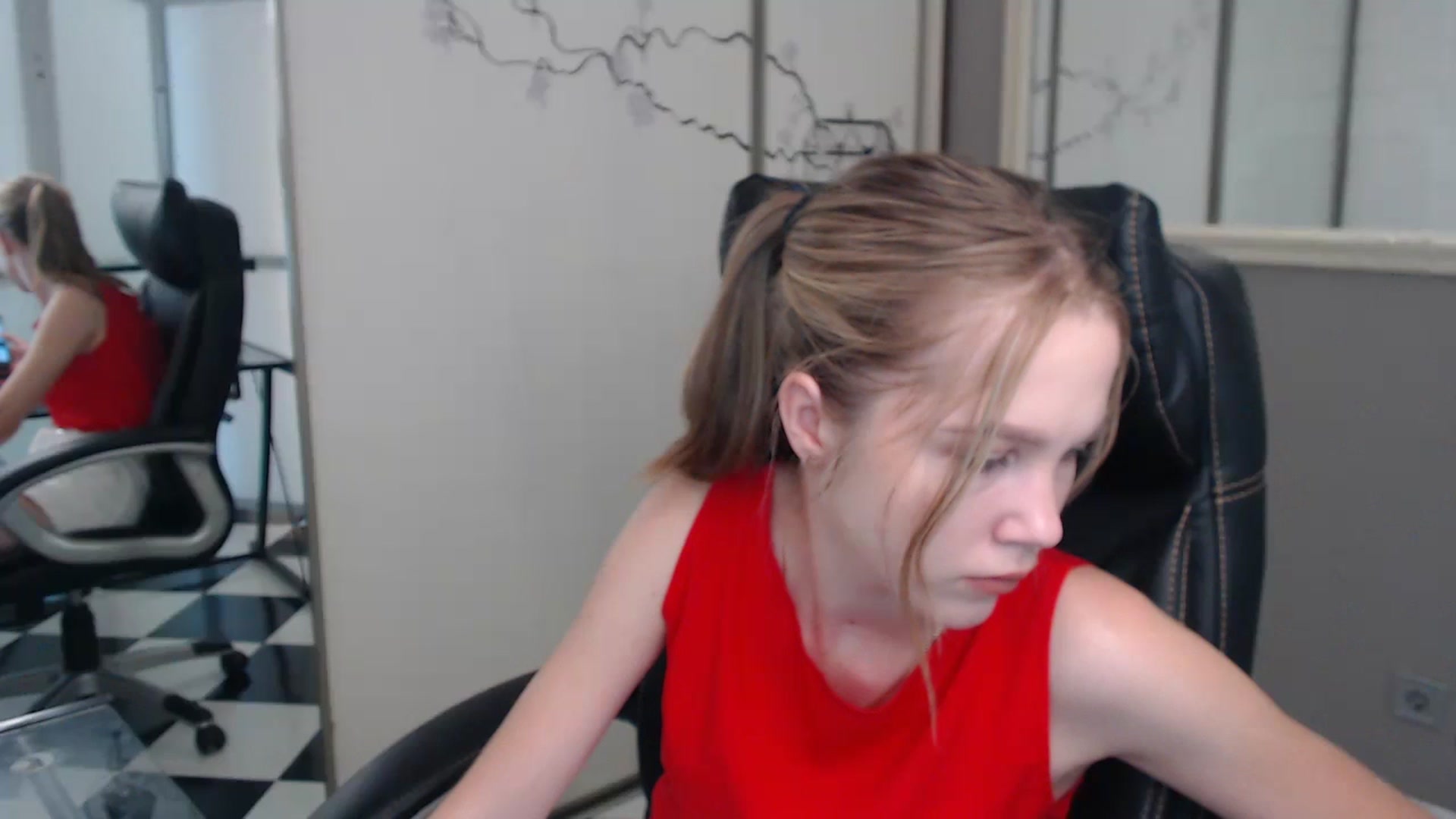 Gallery image thumbnail from Kate_Lewiss's myfreecams stream on, 06/11/2024, 08:23 image 8 of 20