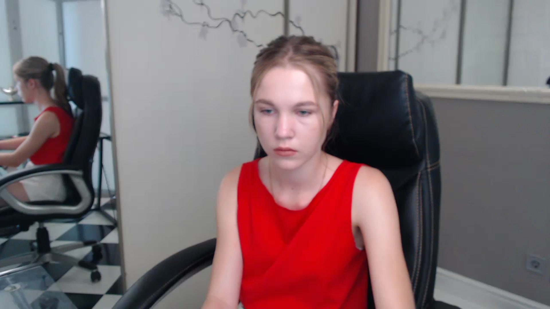 Gallery image thumbnail from Kate_Lewiss's myfreecams stream on, 06/11/2024, 08:23 image 5 of 20