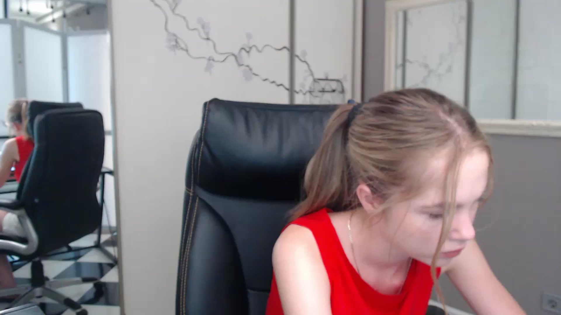 Gallery image thumbnail from Kate_Lewiss's myfreecams stream on, 06/11/2024, 08:23 image 13 of 20