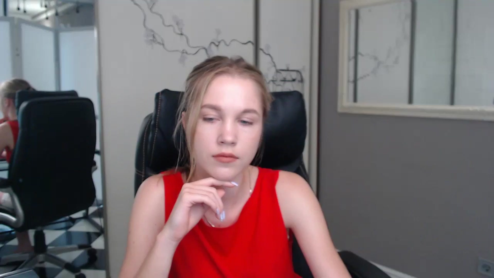 Gallery image thumbnail from Kate_Lewiss's myfreecams stream on, 06/11/2024, 08:23 image 19 of 20