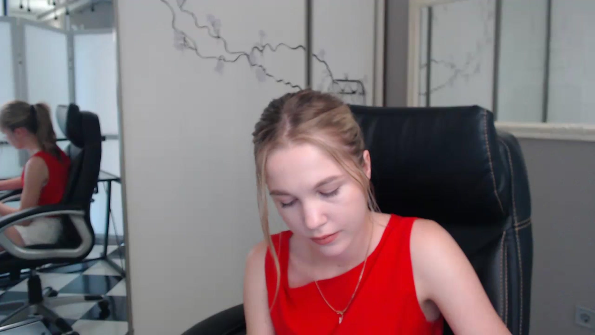Gallery image thumbnail from Kate_Lewiss's myfreecams stream on, 06/11/2024, 11:12 image 3 of 20