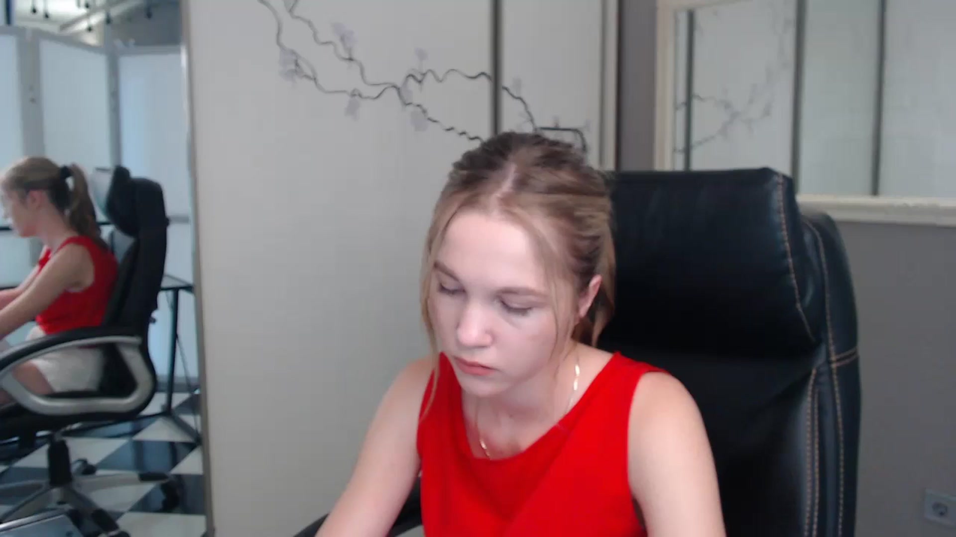 Gallery image thumbnail from Kate_Lewiss's myfreecams stream on, 06/11/2024, 11:12 image 1 of 20