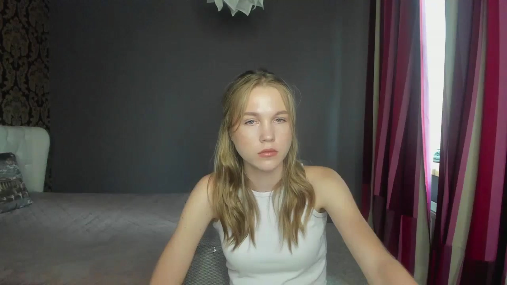 Gallery image thumbnail from Kate_Lewiss's myfreecams stream on, 06/12/2024, 07:32 image 15 of 20