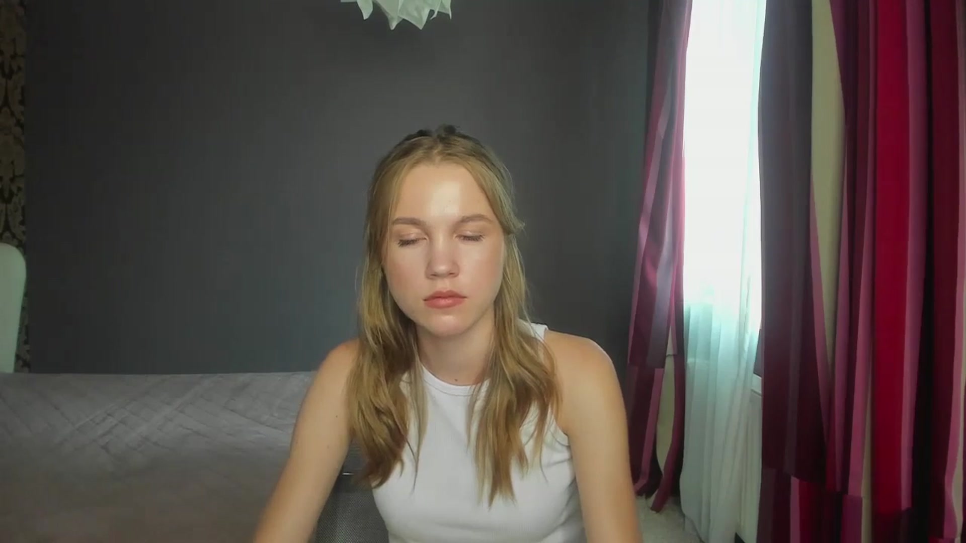 Gallery image thumbnail from Kate_Lewiss's myfreecams stream on, 06/12/2024, 10:43 image 8 of 20