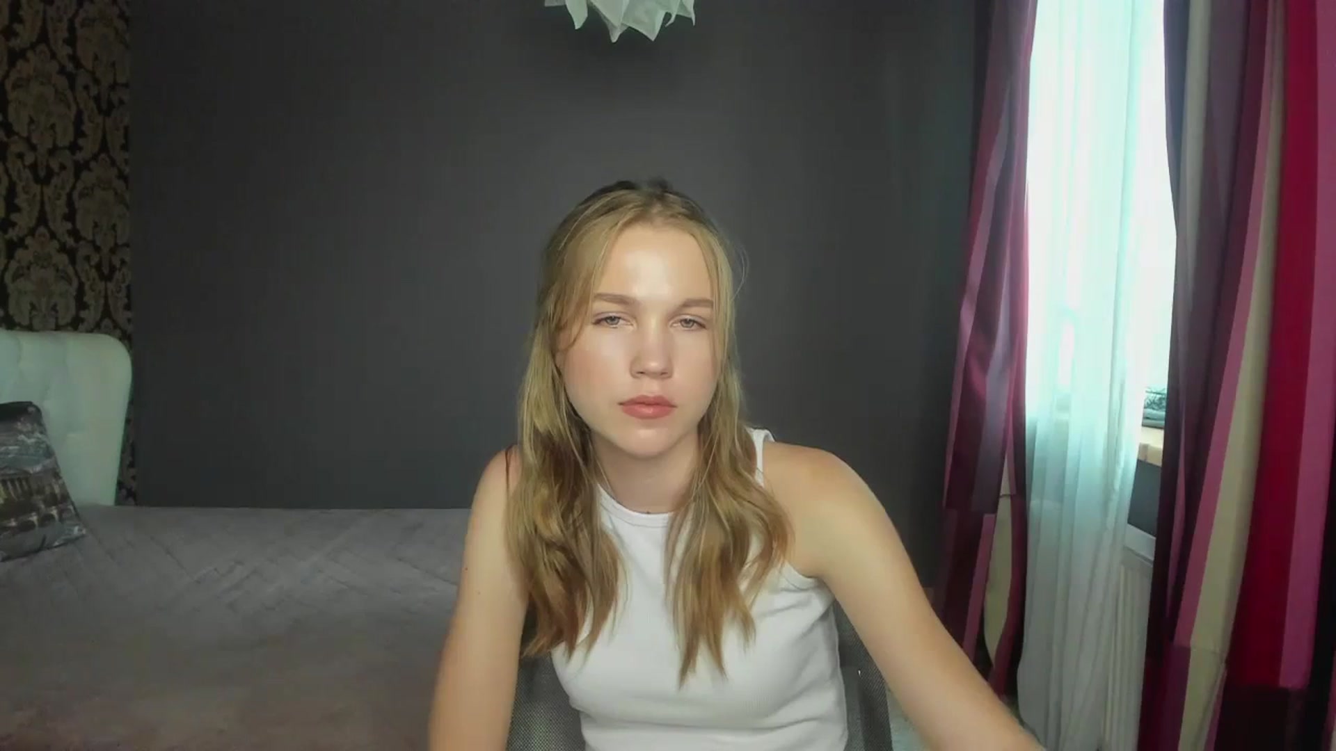 Gallery image thumbnail from Kate_Lewiss's myfreecams stream on, 06/12/2024, 10:43 image 4 of 20