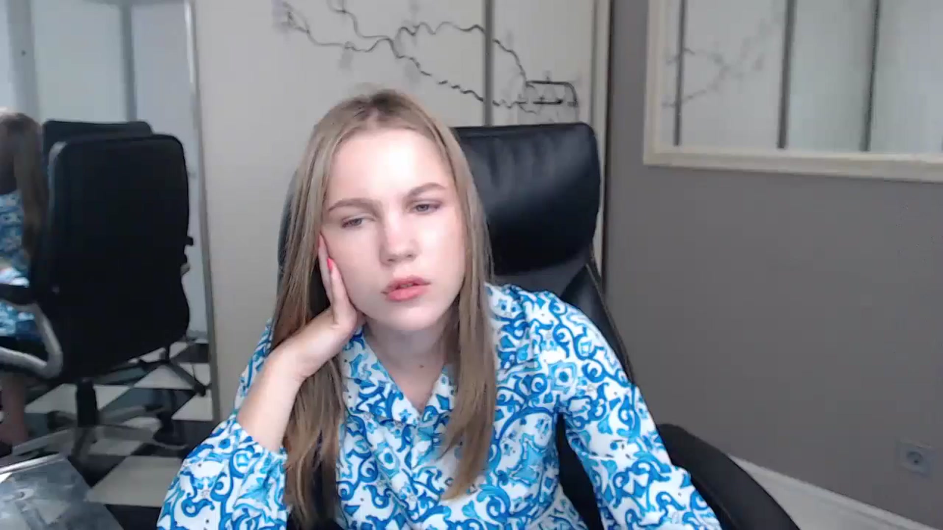 Gallery image thumbnail from Kate_Lewiss's myfreecams stream on, 06/13/2024, 06:15 image 11 of 20