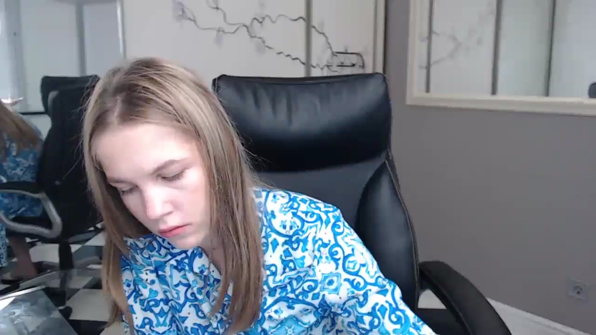 Gallery image thumbnail from Kate_Lewiss's myfreecams stream on, 06/13/2024, 06:15 image 2 of 20