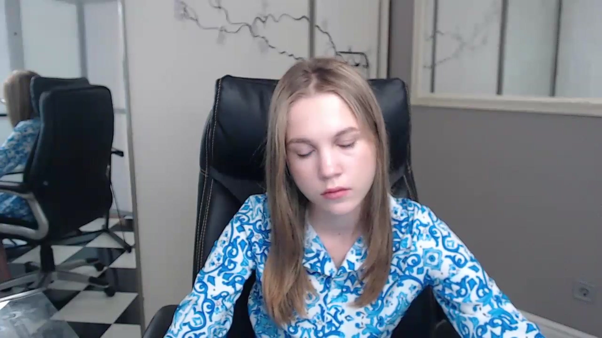 Gallery image thumbnail from Kate_Lewiss's myfreecams stream on, 06/13/2024, 06:15 image 19 of 20