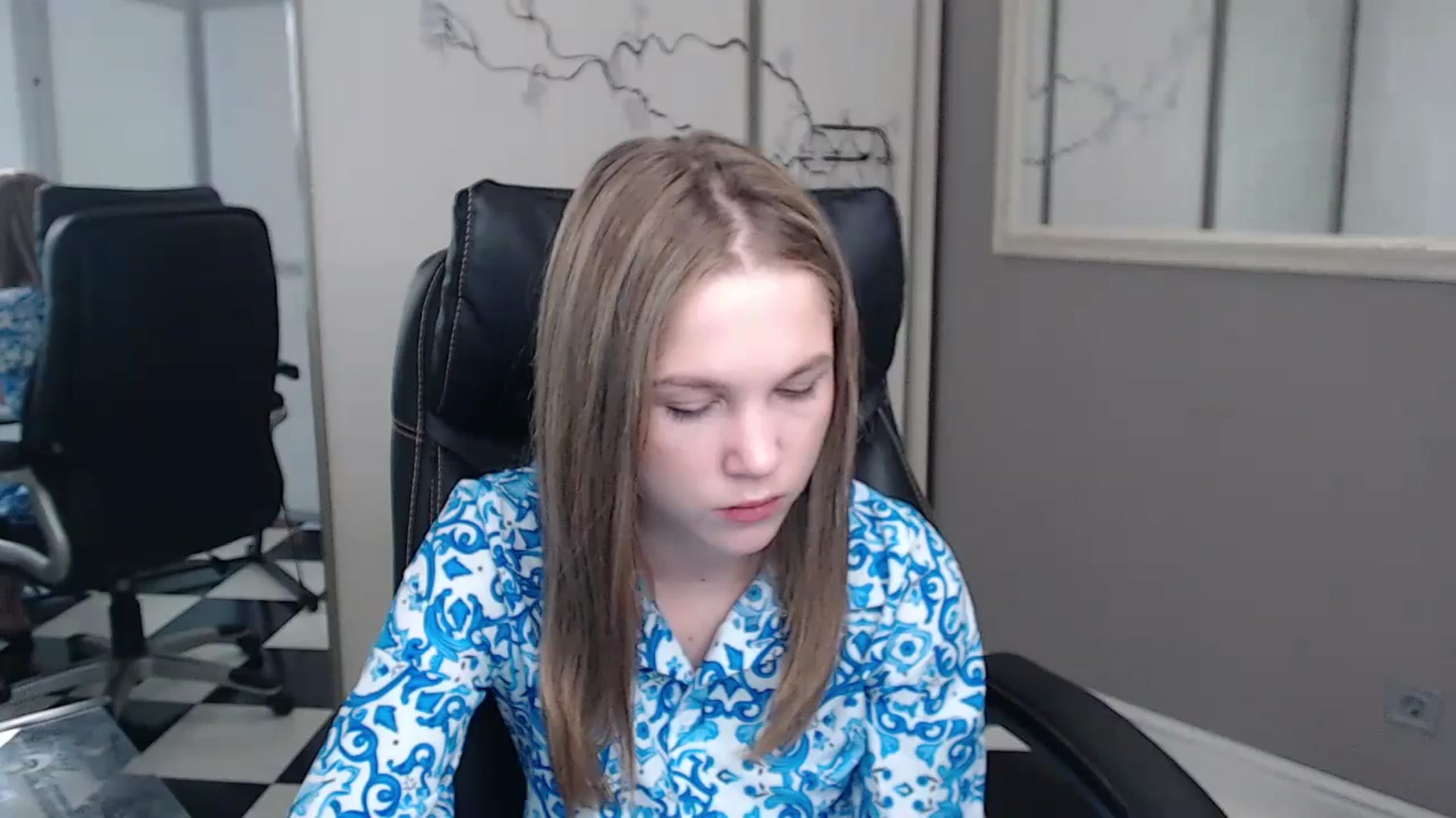 Gallery image thumbnail from Kate_Lewiss's myfreecams stream on, 06/13/2024, 06:15 image 12 of 20