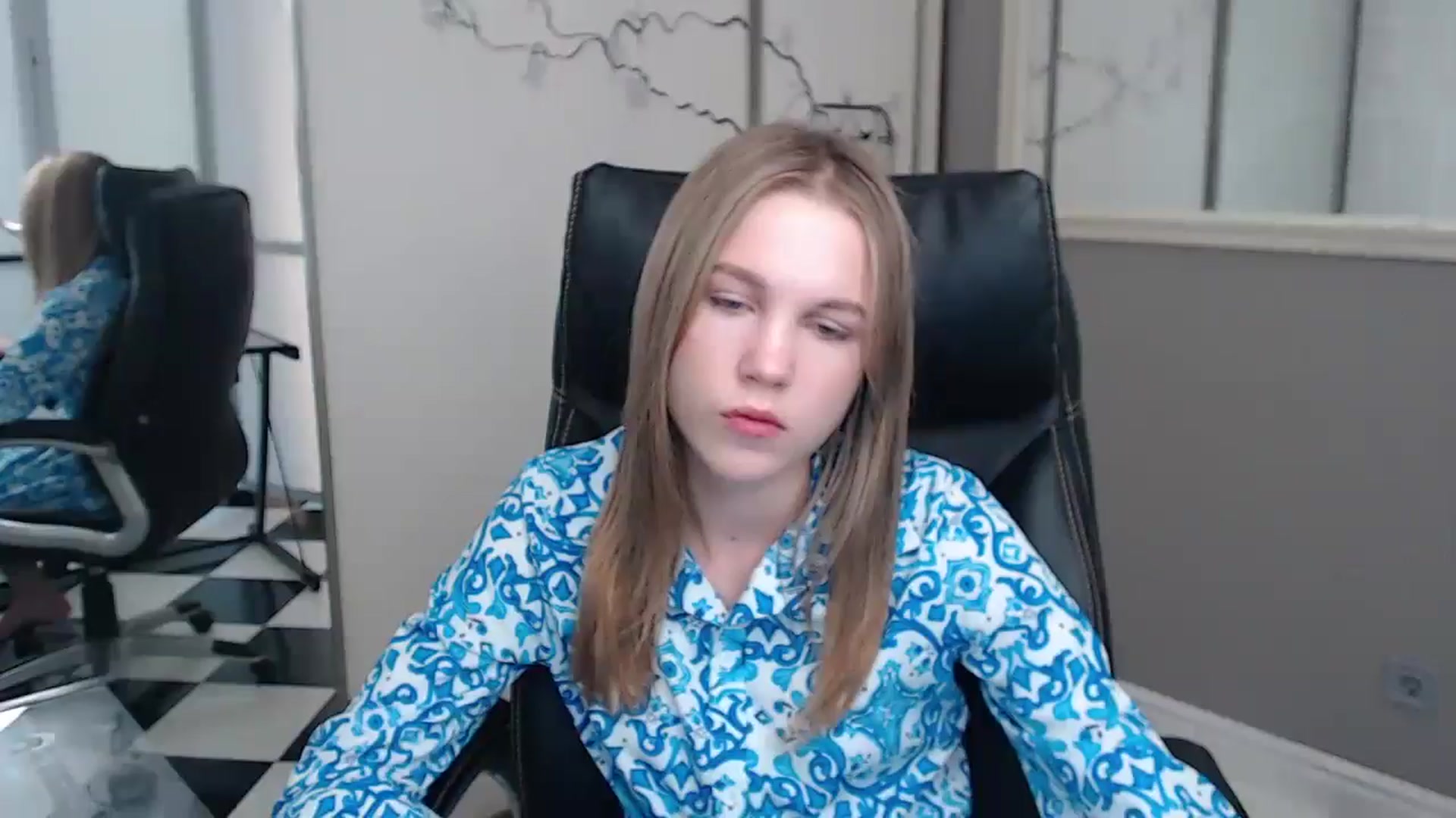 Gallery image thumbnail from Kate_Lewiss's myfreecams stream on, 06/13/2024, 07:01 image 14 of 20