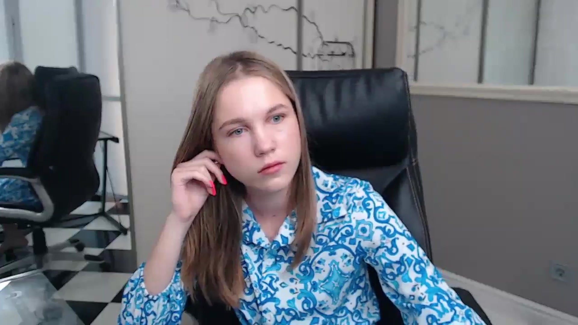 Gallery image thumbnail from Kate_Lewiss's myfreecams stream on, 06/13/2024, 07:01 image 6 of 20
