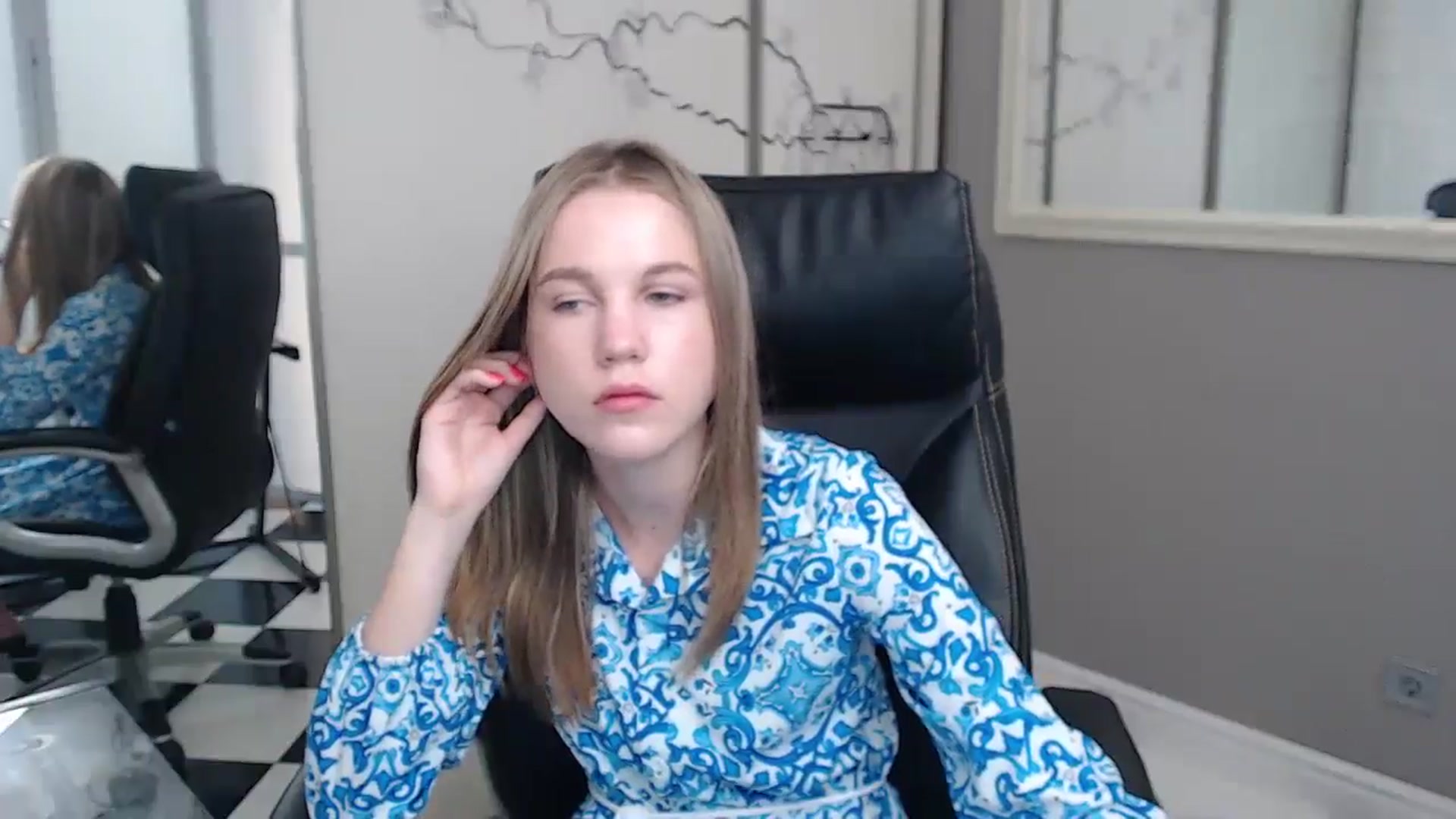 Gallery image thumbnail from Kate_Lewiss's myfreecams stream on, 06/13/2024, 07:22 image 11 of 20