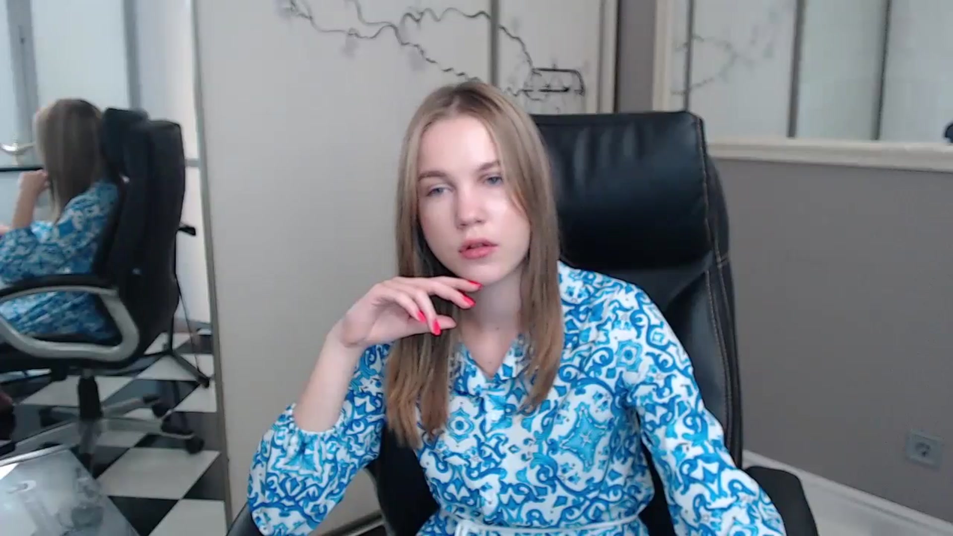 Gallery image thumbnail from Kate_Lewiss's myfreecams stream on, 06/13/2024, 07:22 image 5 of 20