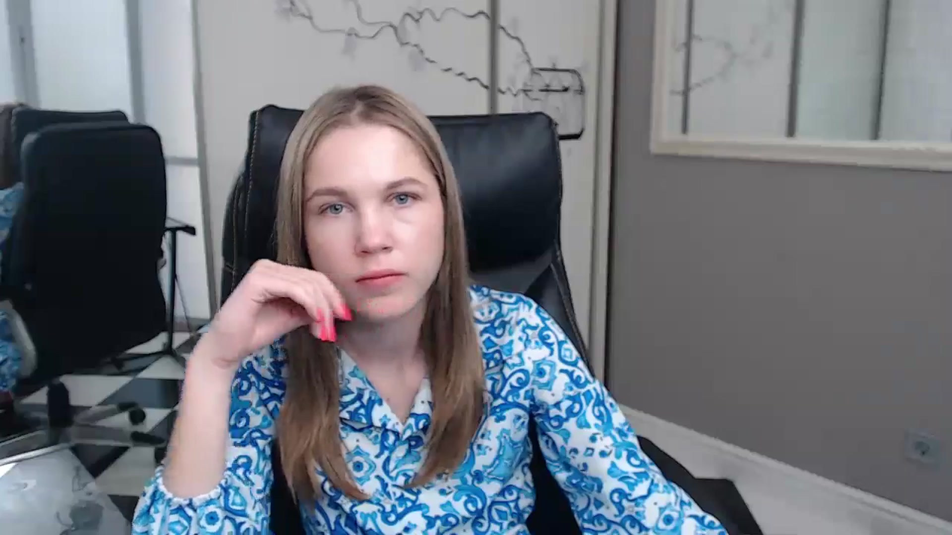 Gallery image thumbnail from Kate_Lewiss's myfreecams stream on, 06/13/2024, 09:08 image 6 of 20