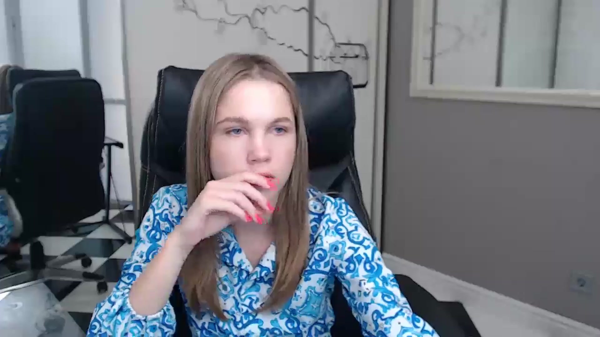Gallery image thumbnail from Kate_Lewiss's myfreecams stream on, 06/13/2024, 09:08 image 7 of 20