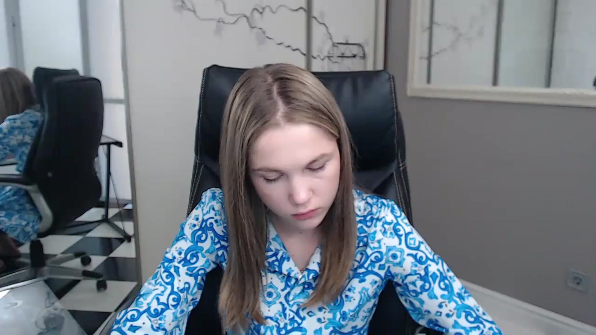 Gallery image thumbnail from Kate_Lewiss's myfreecams stream on, 06/13/2024, 09:08 image 5 of 20
