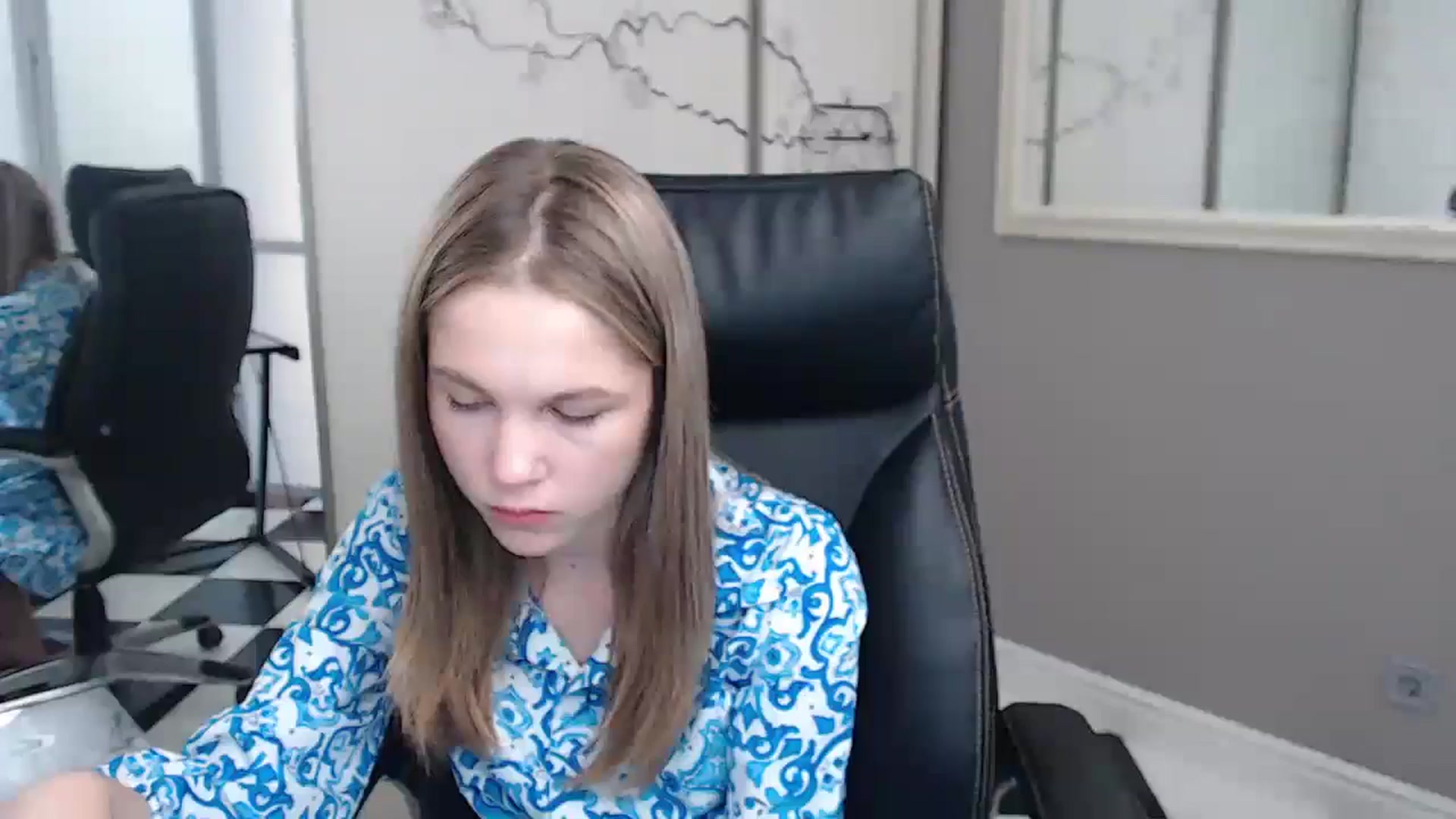 Gallery image thumbnail from Kate_Lewiss's myfreecams stream on, 06/13/2024, 09:08 image 2 of 20