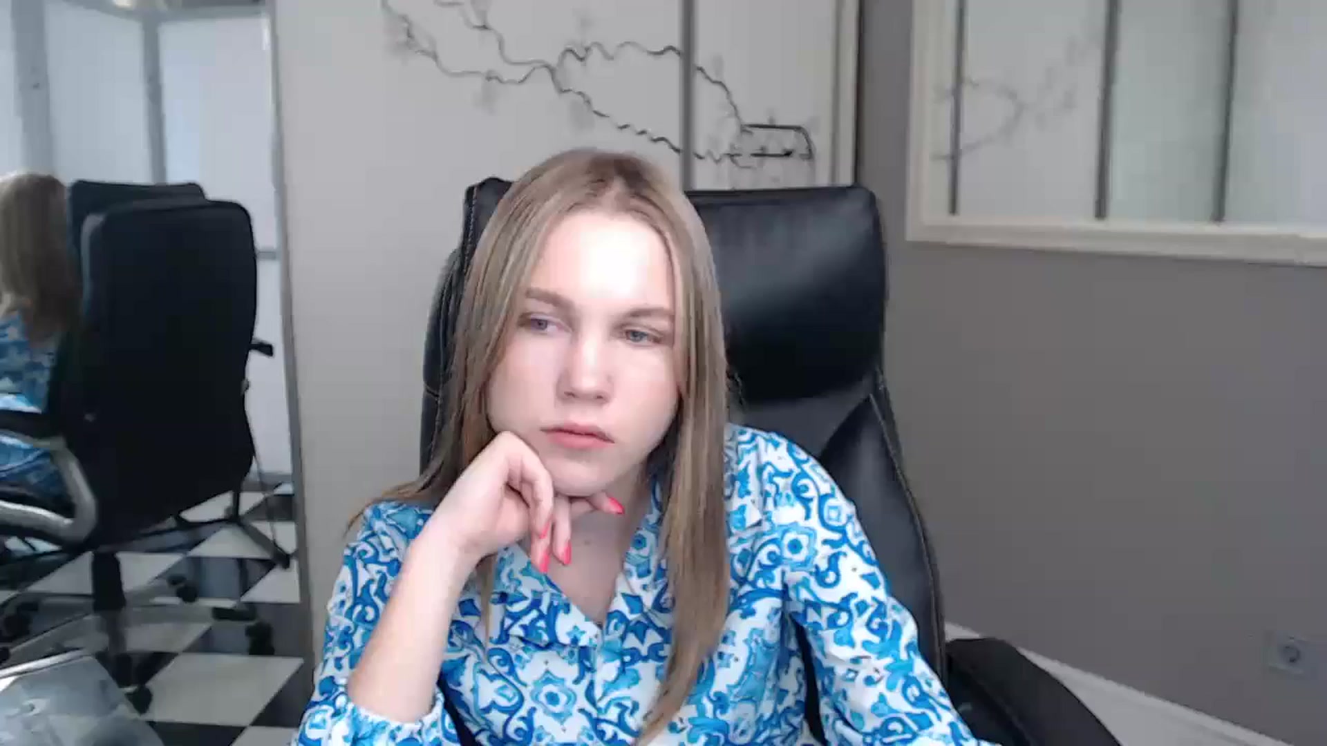 Gallery image thumbnail from Kate_Lewiss's myfreecams stream on, 06/13/2024, 11:09 image 4 of 20