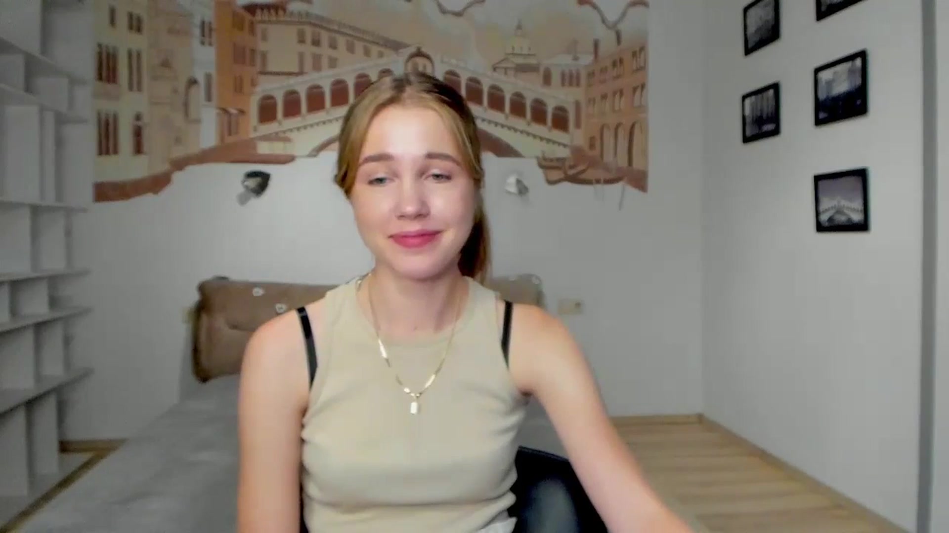 Gallery image thumbnail from Kate_Lewiss's myfreecams stream on, 06/16/2024, 08:13 image 7 of 20