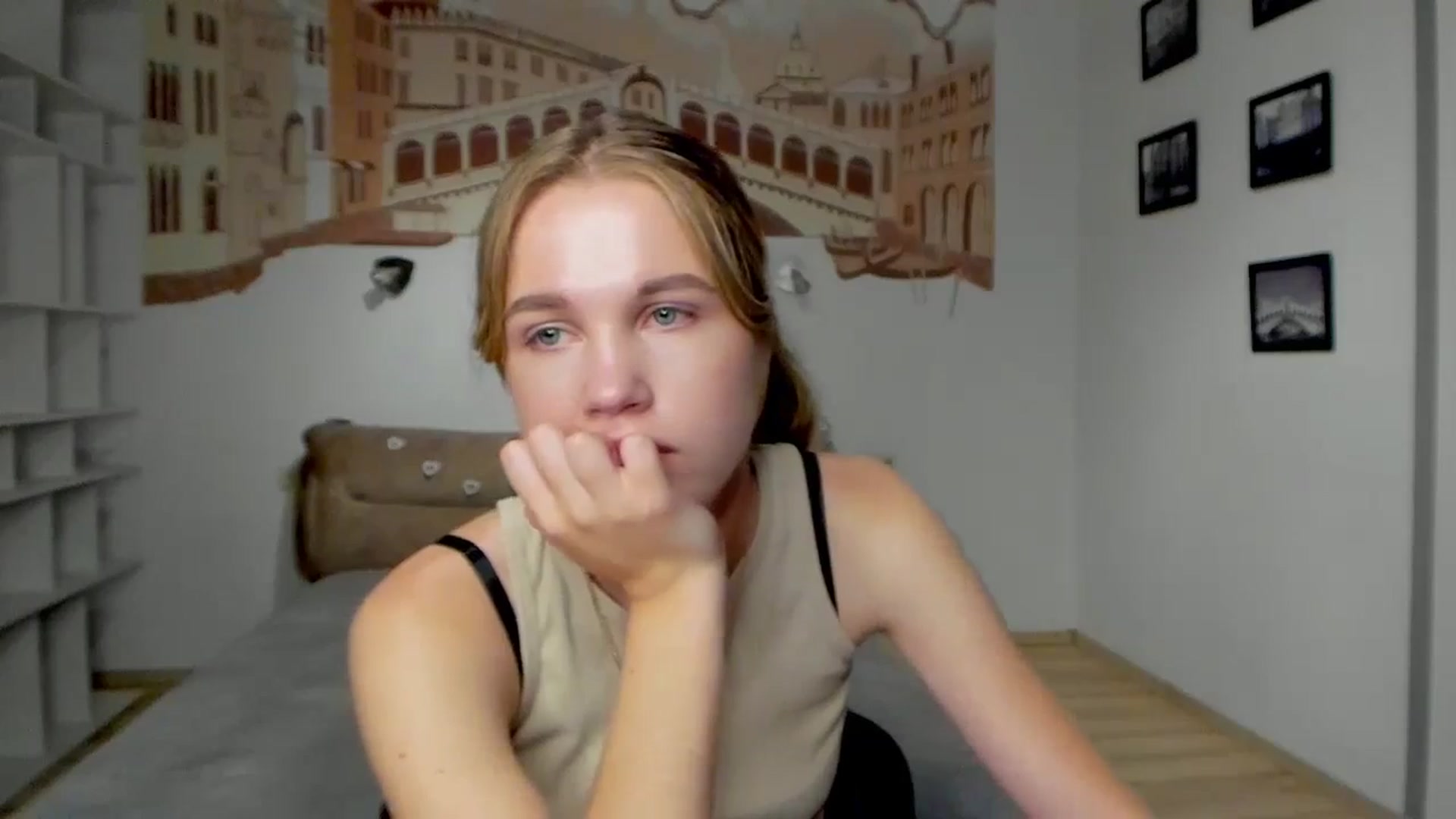 Gallery image thumbnail from Kate_Lewiss's myfreecams stream on, 06/16/2024, 09:05 image 7 of 20
