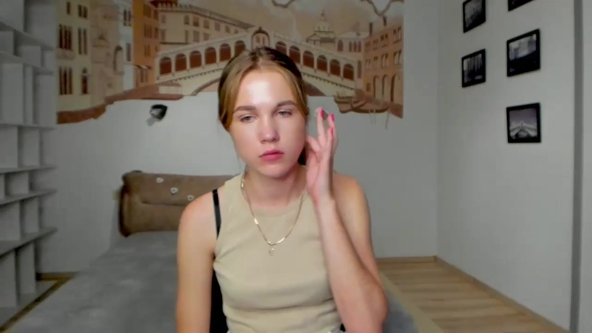 Gallery image thumbnail from Kate_Lewiss's myfreecams stream on, 06/16/2024, 10:48 image 12 of 20