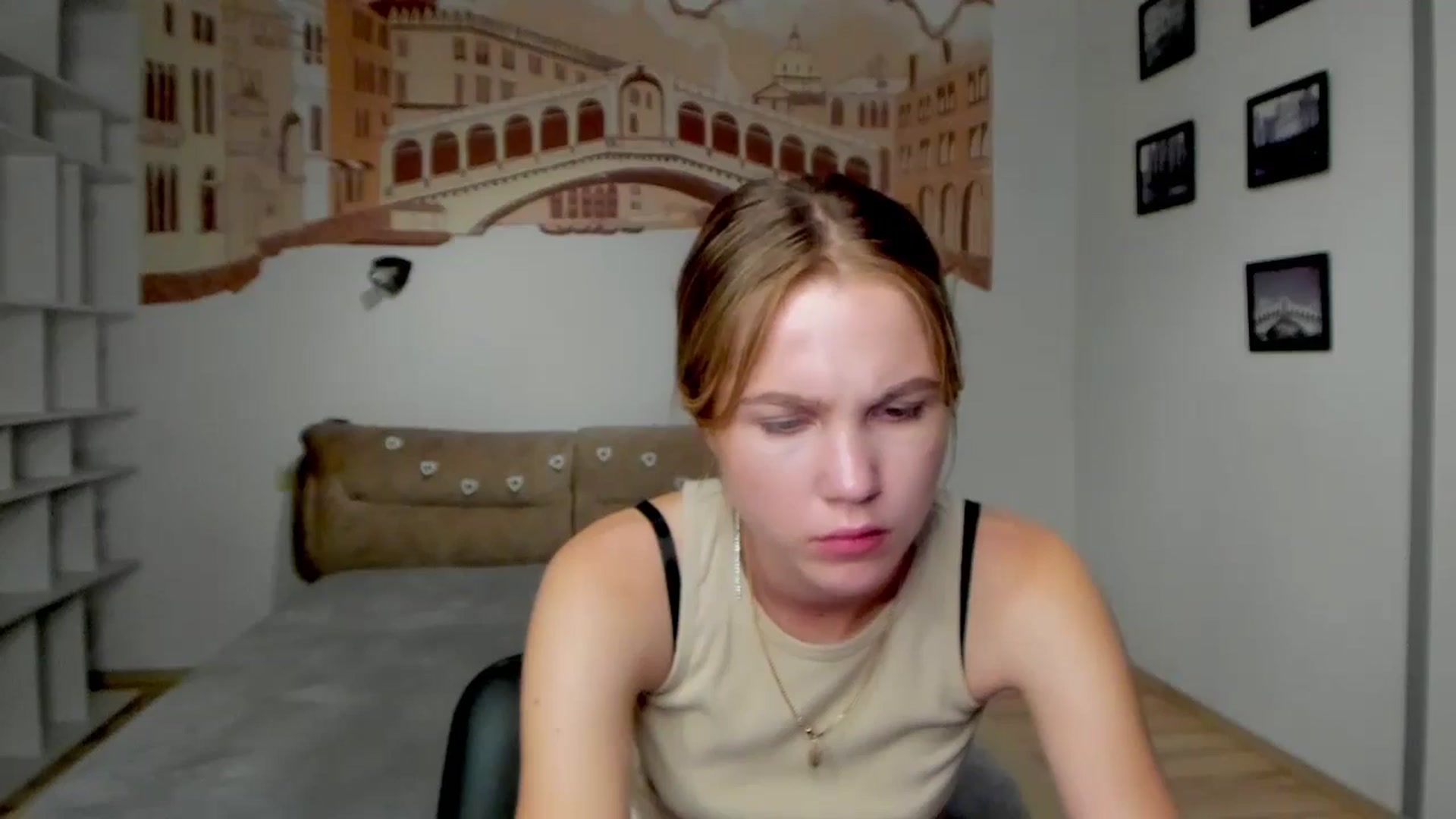 Gallery image thumbnail from Kate_Lewiss's myfreecams stream on, 06/16/2024, 10:48 image 5 of 20