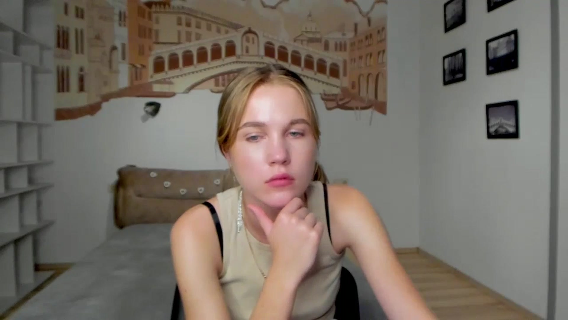 Gallery image thumbnail from Kate_Lewiss's myfreecams stream on, 06/16/2024, 10:48 image 16 of 20