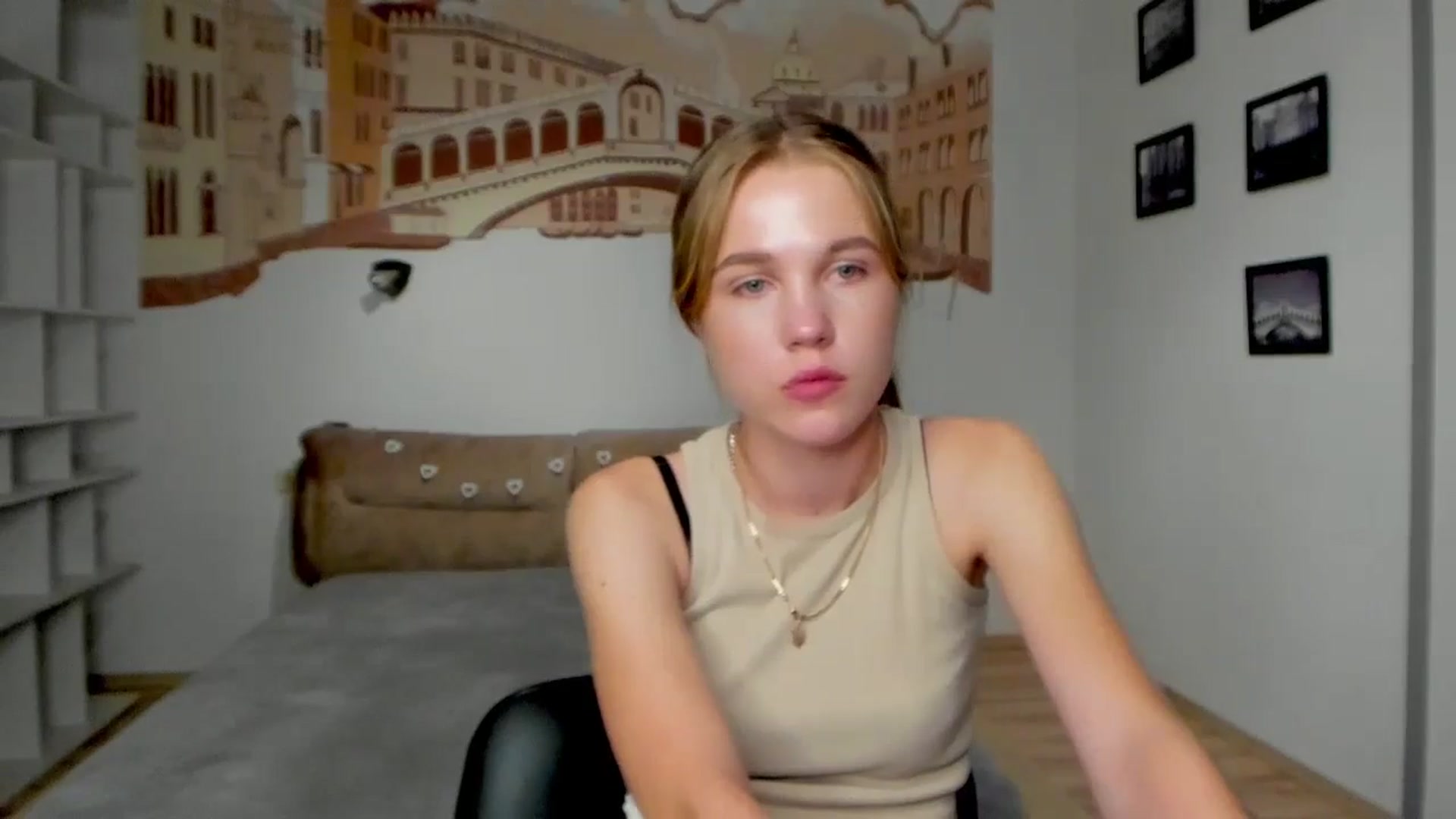 Gallery image thumbnail from Kate_Lewiss's myfreecams stream on, 06/16/2024, 10:48 image 20 of 20