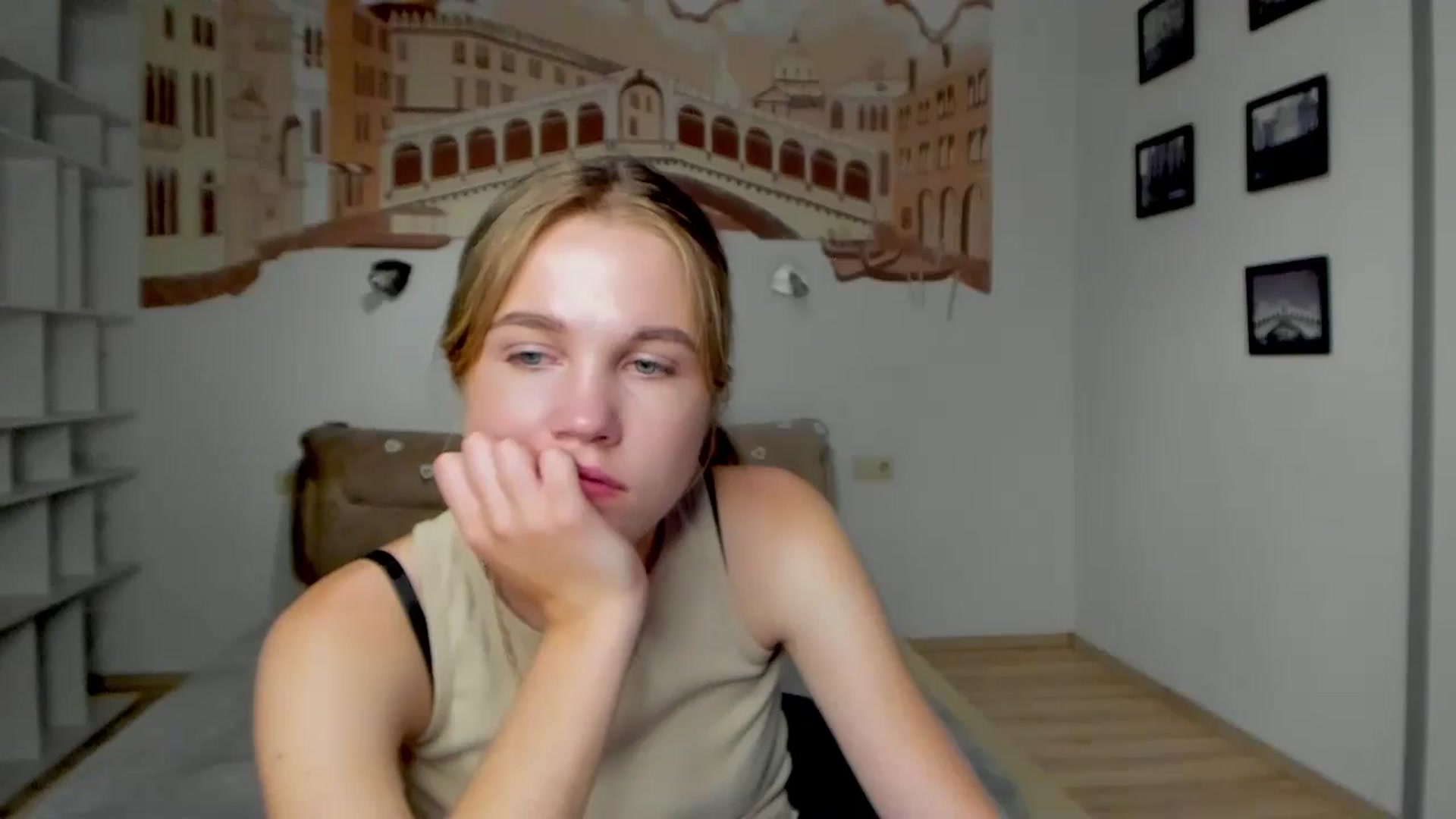 Gallery image thumbnail from Kate_Lewiss's myfreecams stream on, 06/16/2024, 11:01 image 6 of 20