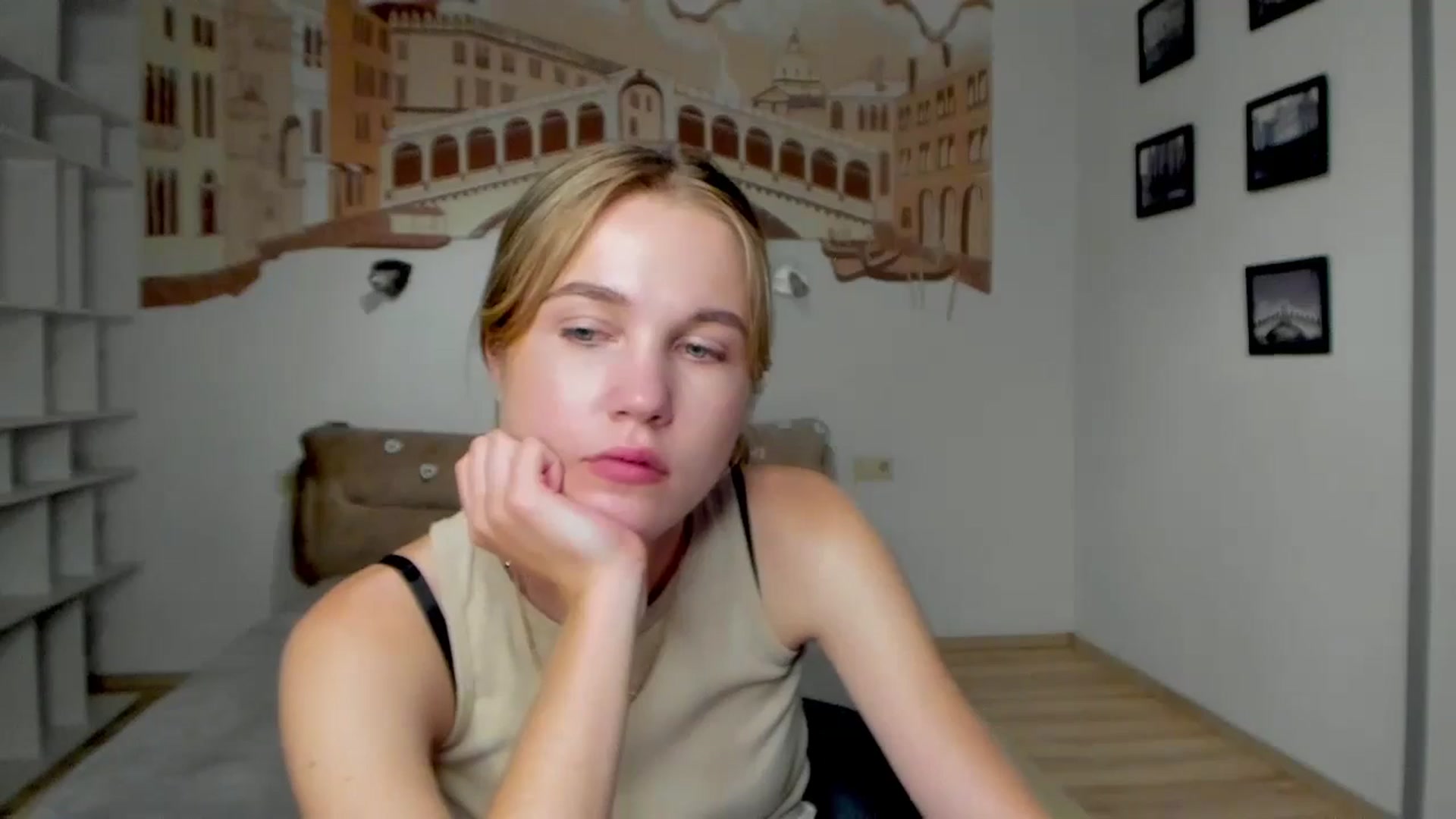 Gallery image thumbnail from Kate_Lewiss's myfreecams stream on, 06/16/2024, 11:01 image 17 of 20
