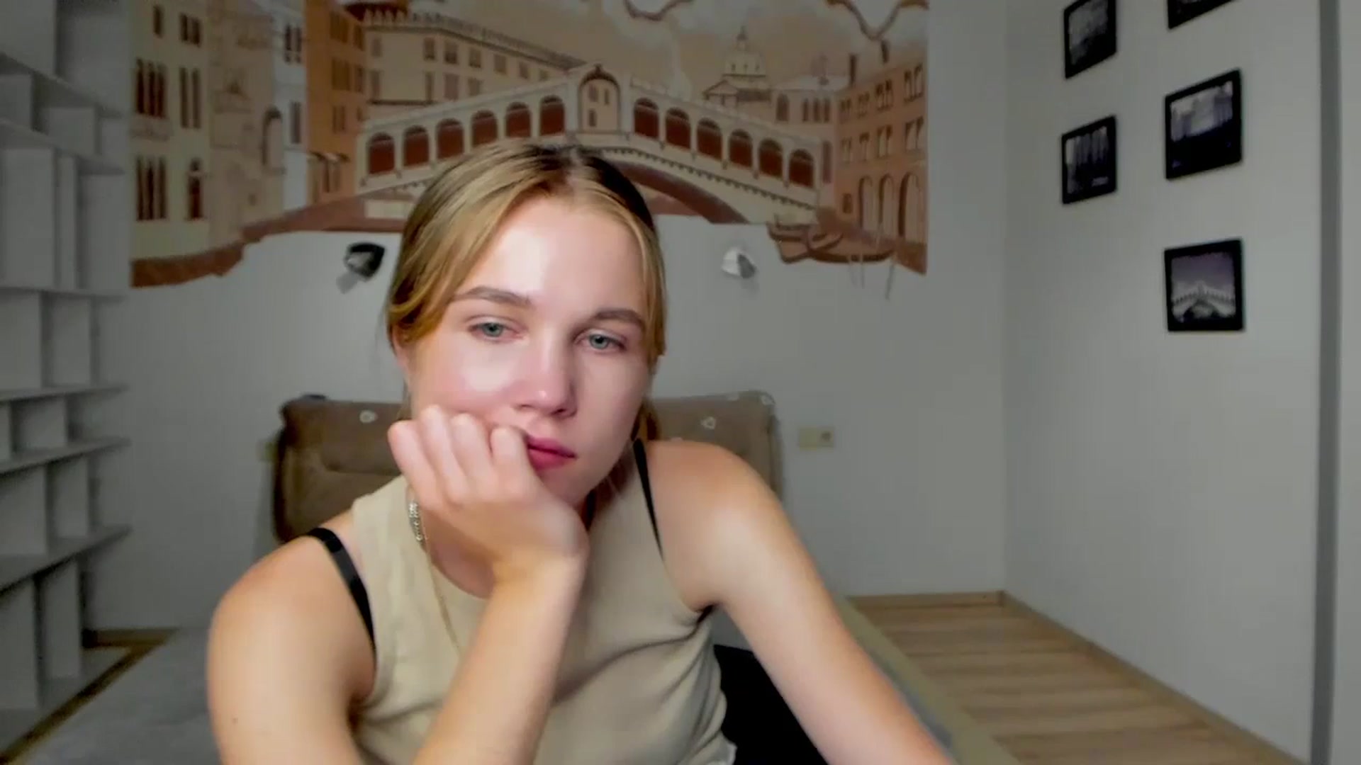 Gallery image thumbnail from Kate_Lewiss's myfreecams stream on, 06/16/2024, 11:01 image 3 of 20