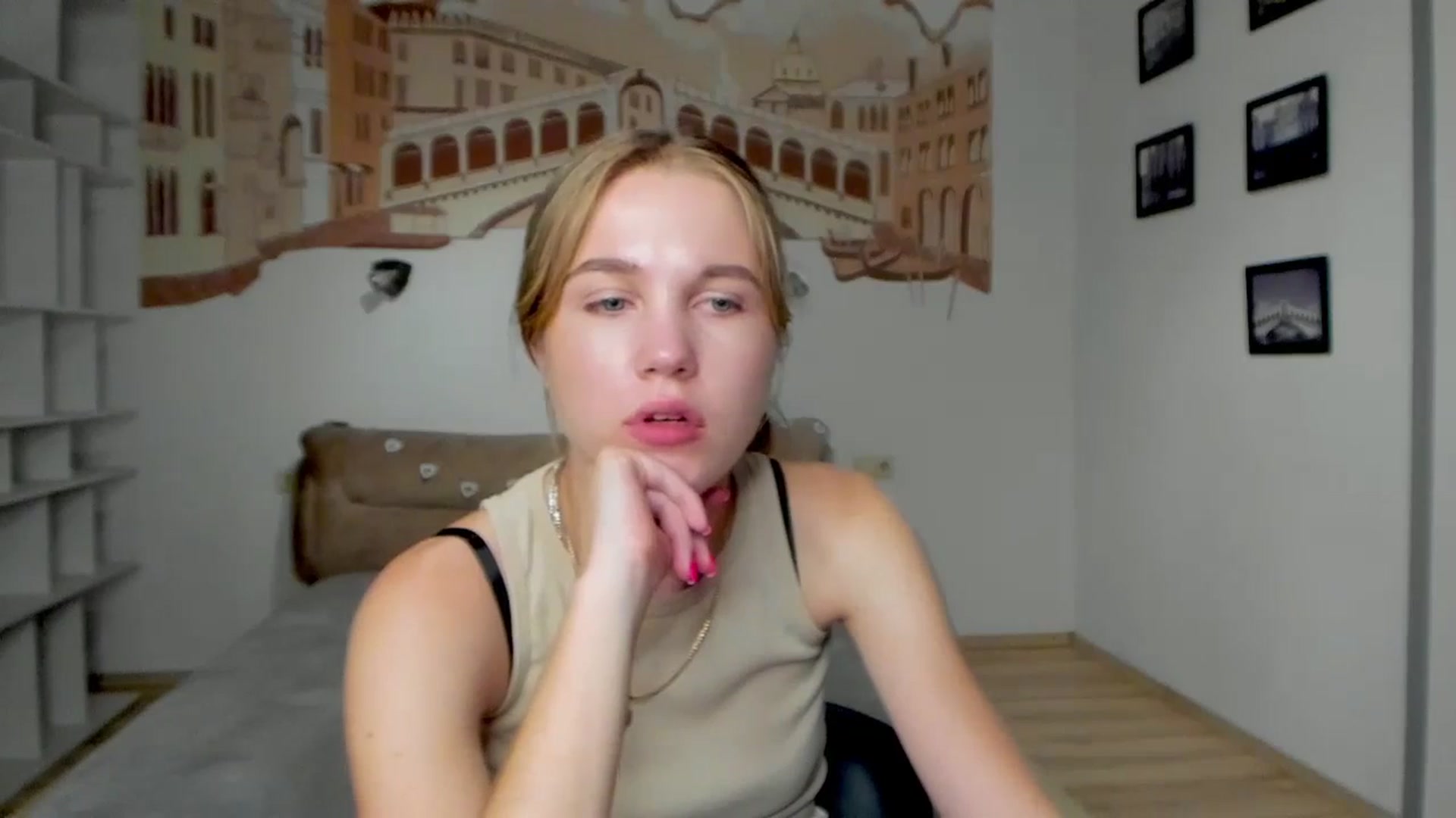 Gallery image thumbnail from Kate_Lewiss's myfreecams stream on, 06/16/2024, 11:01 image 16 of 20