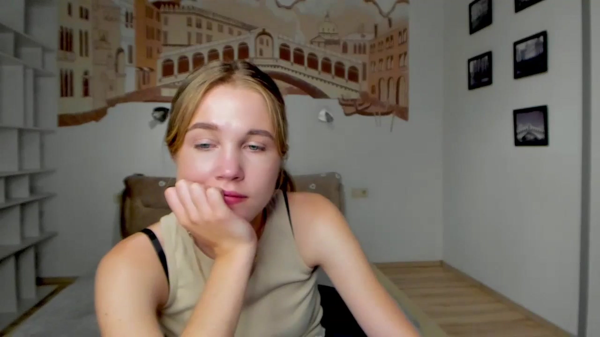 Gallery image thumbnail from Kate_Lewiss's myfreecams stream on, 06/16/2024, 11:01 image 2 of 20