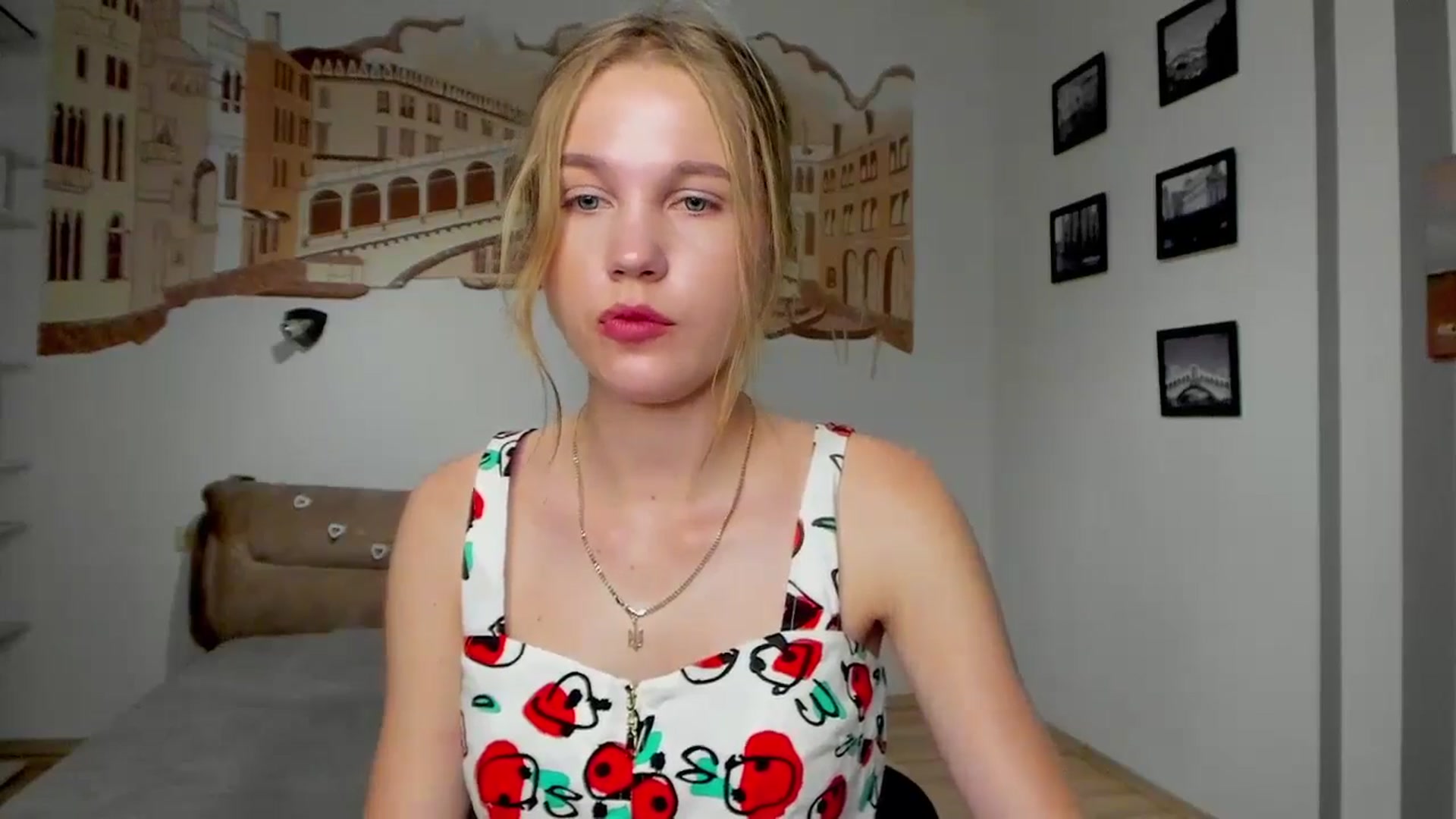 Gallery image thumbnail from Kate_Lewiss's myfreecams stream on, 06/17/2024, 08:02 image 16 of 20