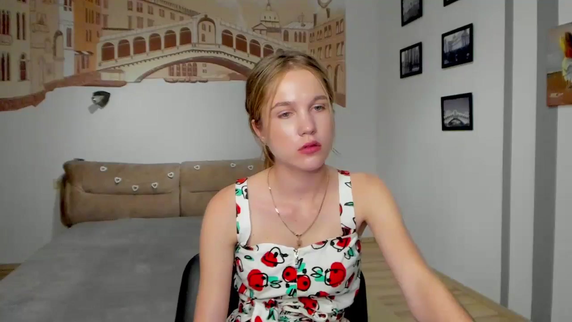 Gallery image thumbnail from Kate_Lewiss's myfreecams stream on, 06/17/2024, 11:04 image 16 of 20