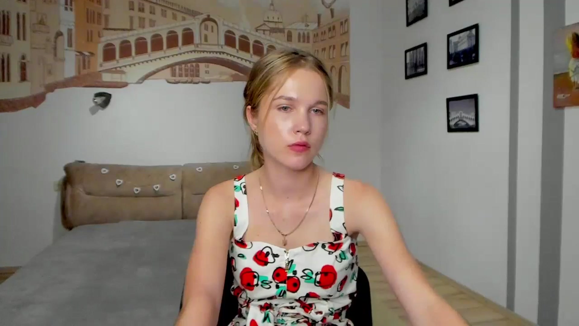 Gallery image thumbnail from Kate_Lewiss's myfreecams stream on, 06/17/2024, 11:04 image 14 of 20